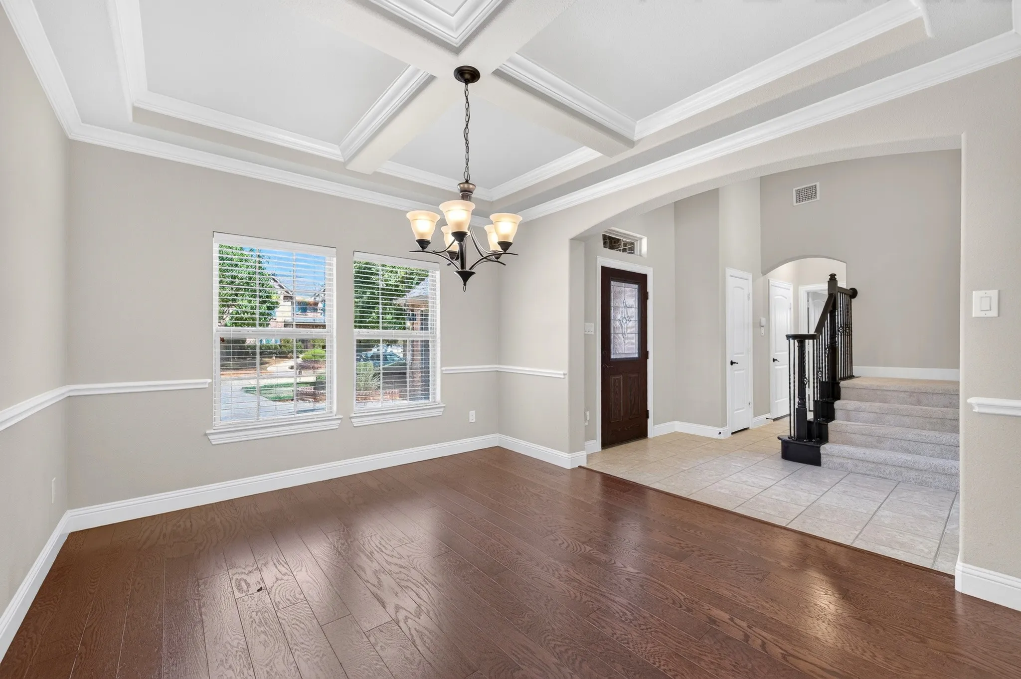 Single Family Residence For Sale in Collin County , 13775 Blackwolf Run Trail, Frisco, Texas 75035, 4 Bedroom, 3 Bathroom, 2 Garage spaces, 2,503 Sqft, built in 2013, mls#21394015, Real Estate Agent in Frisco, Homes For Sale in Collin county, Homes For Sale in Frisco, Realtor in Frisco Texas, Real Estate Brokerage Independent Realty Texas, Luminita Cordes Realtor