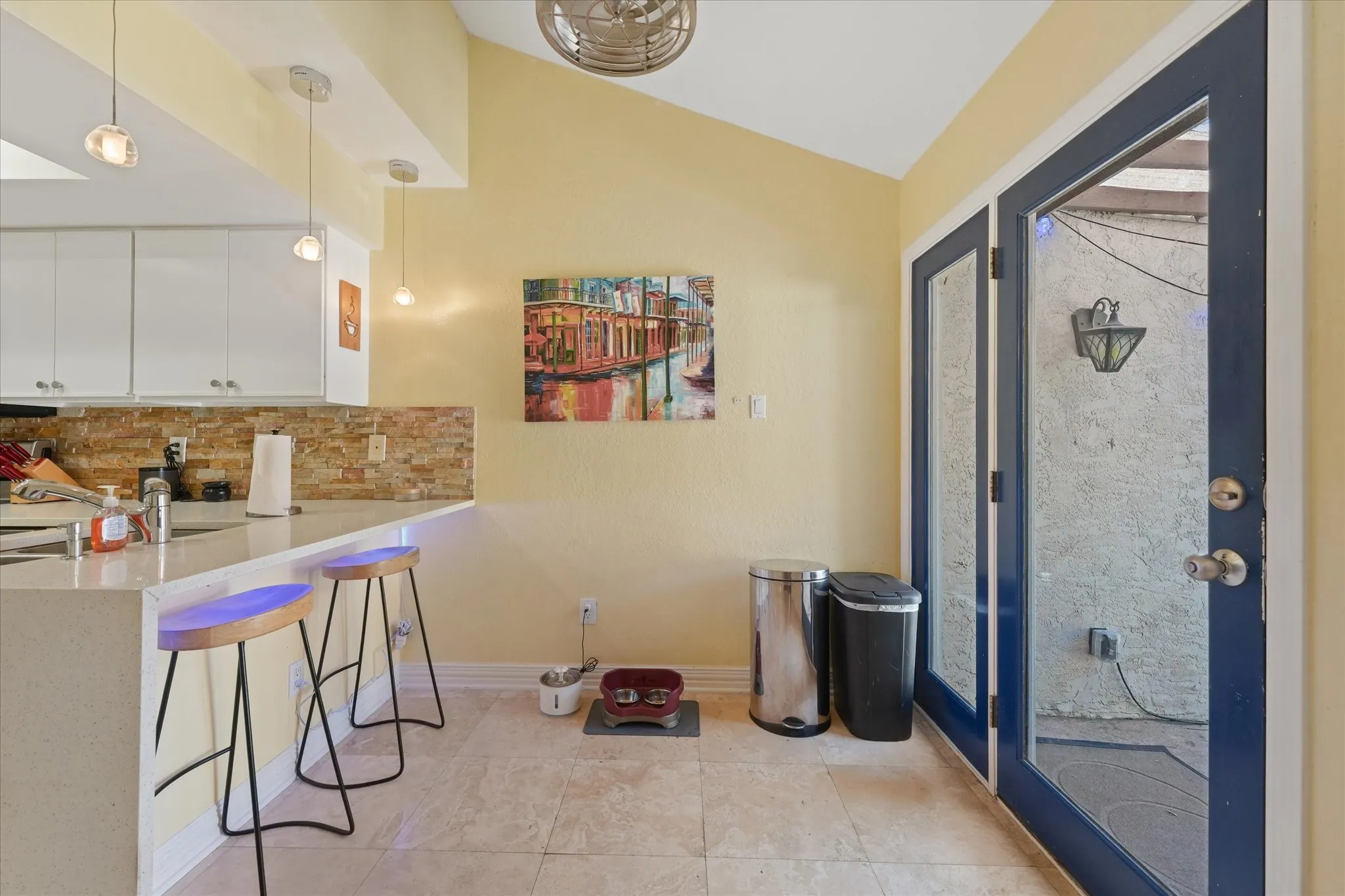 Condominium For Sale in Collin County , 18040 Midway Road 225, Dallas, Texas 75287, 2 Bedroom, 2 Bathroom, 1 Garage spaces, 1,442 Sqft, built in 1984, mls#21392758, Real Estate Agent in Dallas, Homes For Sale in Collin county, Homes For Sale in Dallas, Realtor in Dallas Texas, Real Estate Brokerage Independent Realty Texas, Luminita Cordes Realtor