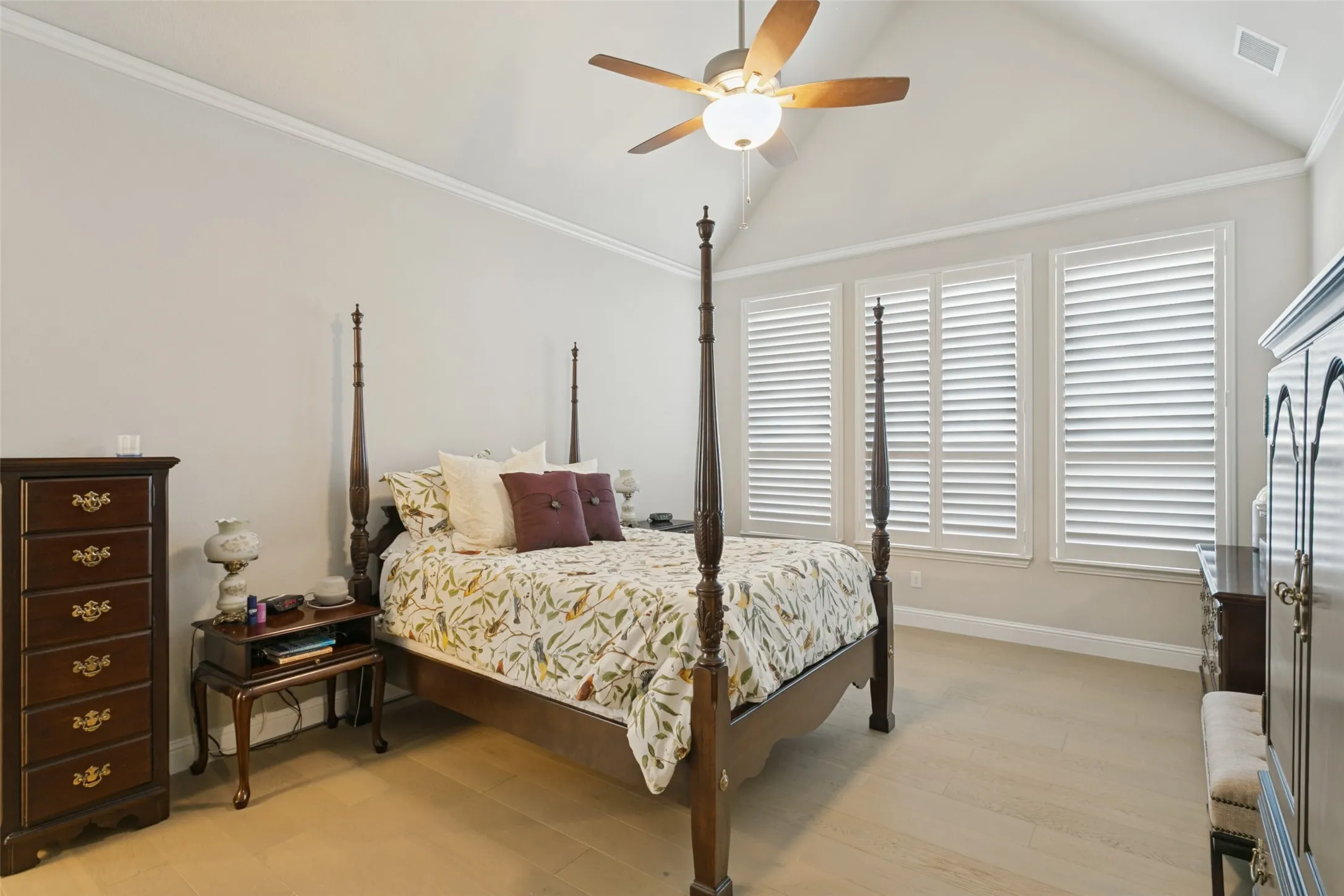 Single Family Residence For Sale in Parker County , 14356 Walsh Avenue, Fort Worth, Texas 76008, 3 Bedroom, 4 Bathroom, 3 Garage spaces, 3,418 Sqft, built in 2021, mls#21393813, Real Estate Agent in Fort Worth, Homes For Sale in Parker county, Homes For Sale in Fort Worth, Realtor in Fort Worth Texas, Real Estate Brokerage Independent Realty Texas, Luminita Cordes Realtor