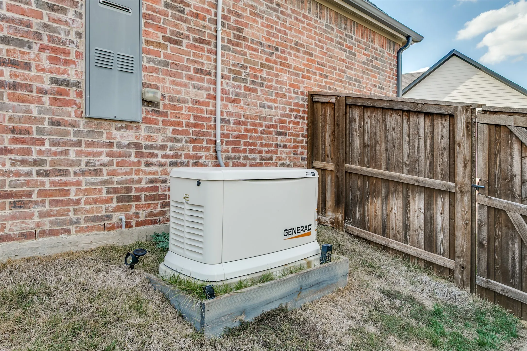 Single Family Residence For Sale in Parker County , 14356 Walsh Avenue, Fort Worth, Texas 76008, 3 Bedroom, 4 Bathroom, 3 Garage spaces, 3,418 Sqft, built in 2021, mls#21393813, Real Estate Agent in Fort Worth, Homes For Sale in Parker county, Homes For Sale in Fort Worth, Realtor in Fort Worth Texas, Real Estate Brokerage Independent Realty Texas, Luminita Cordes Realtor