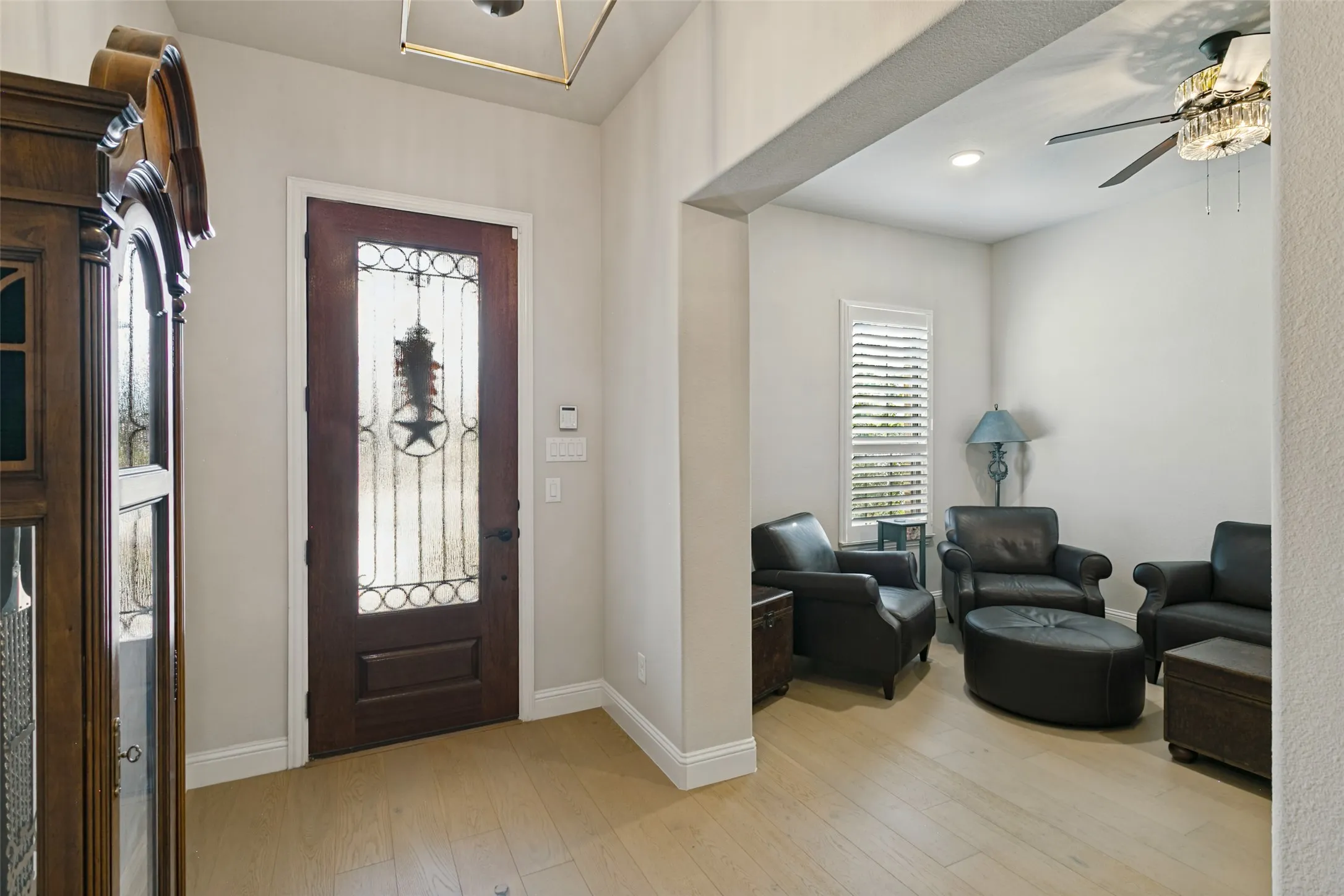 Single Family Residence For Sale in Parker County , 14356 Walsh Avenue, Fort Worth, Texas 76008, 3 Bedroom, 4 Bathroom, 3 Garage spaces, 3,418 Sqft, built in 2021, mls#21393813, Real Estate Agent in Fort Worth, Homes For Sale in Parker county, Homes For Sale in Fort Worth, Realtor in Fort Worth Texas, Real Estate Brokerage Independent Realty Texas, Luminita Cordes Realtor