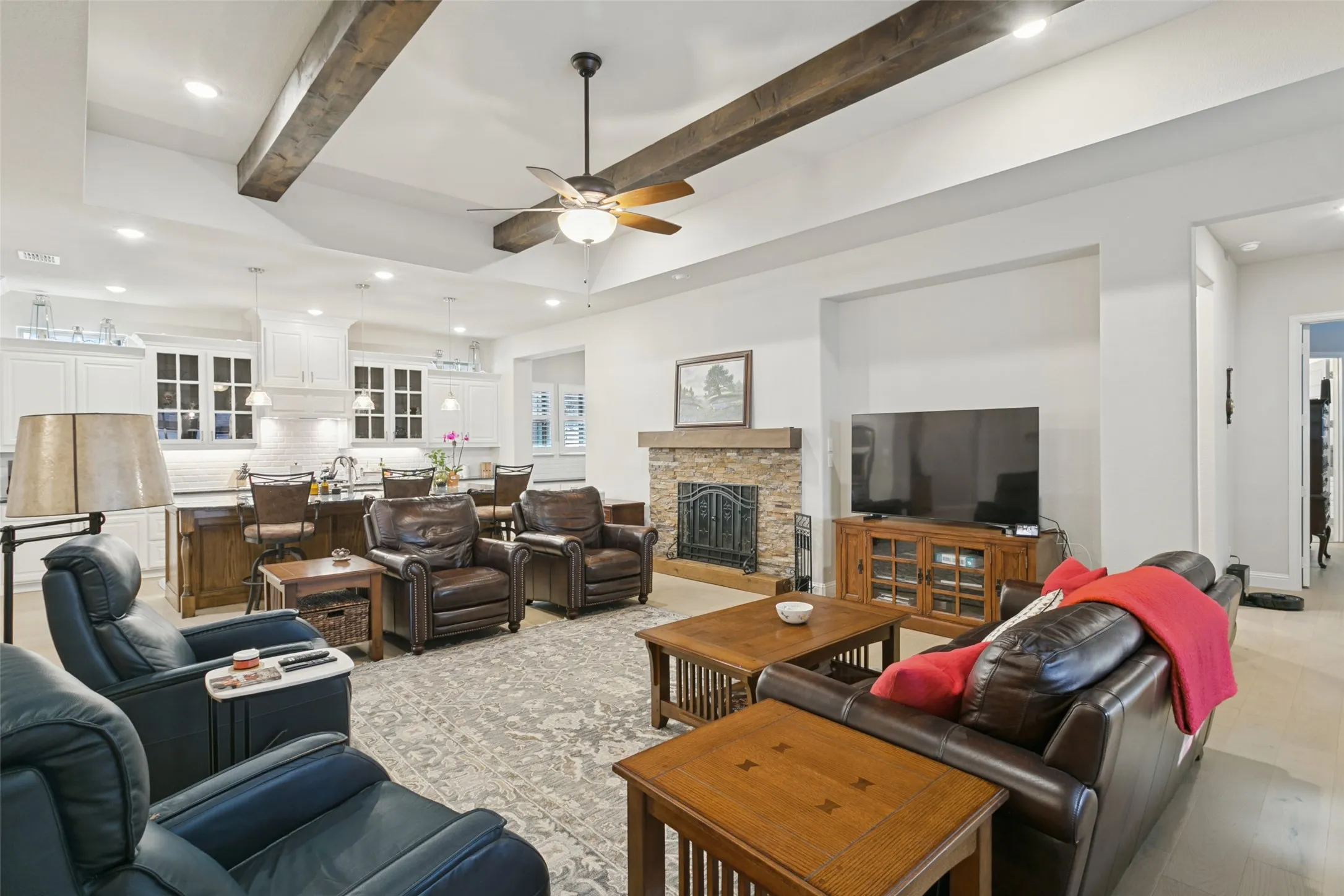 Single Family Residence For Sale in Parker County , 14356 Walsh Avenue, Fort Worth, Texas 76008, 3 Bedroom, 4 Bathroom, 3 Garage spaces, 3,418 Sqft, built in 2021, mls#21393813, Real Estate Agent in Fort Worth, Homes For Sale in Parker county, Homes For Sale in Fort Worth, Realtor in Fort Worth Texas, Real Estate Brokerage Independent Realty Texas, Luminita Cordes Realtor