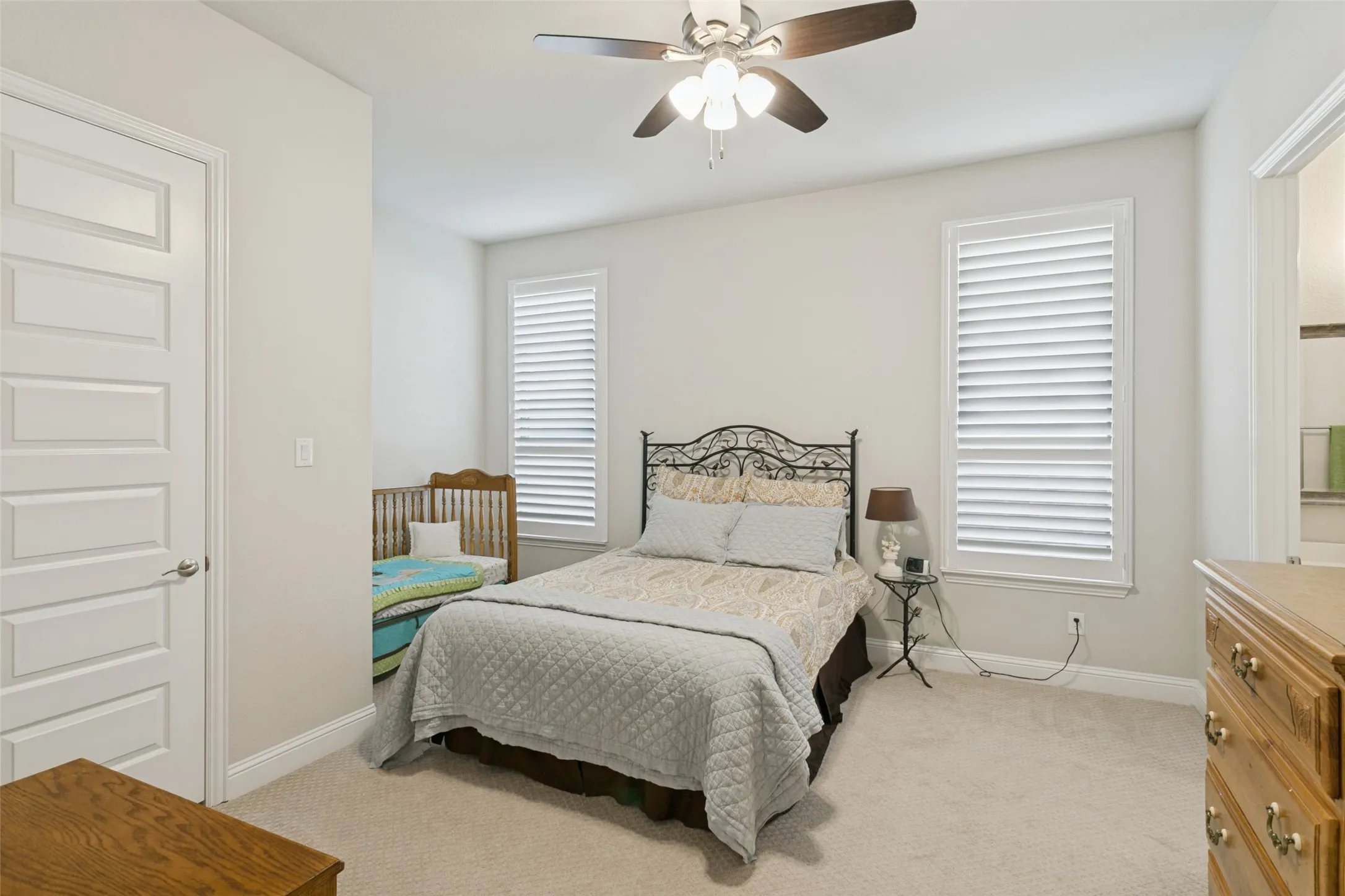 Single Family Residence For Sale in Parker County , 14356 Walsh Avenue, Fort Worth, Texas 76008, 3 Bedroom, 4 Bathroom, 3 Garage spaces, 3,418 Sqft, built in 2021, mls#21393813, Real Estate Agent in Fort Worth, Homes For Sale in Parker county, Homes For Sale in Fort Worth, Realtor in Fort Worth Texas, Real Estate Brokerage Independent Realty Texas, Luminita Cordes Realtor