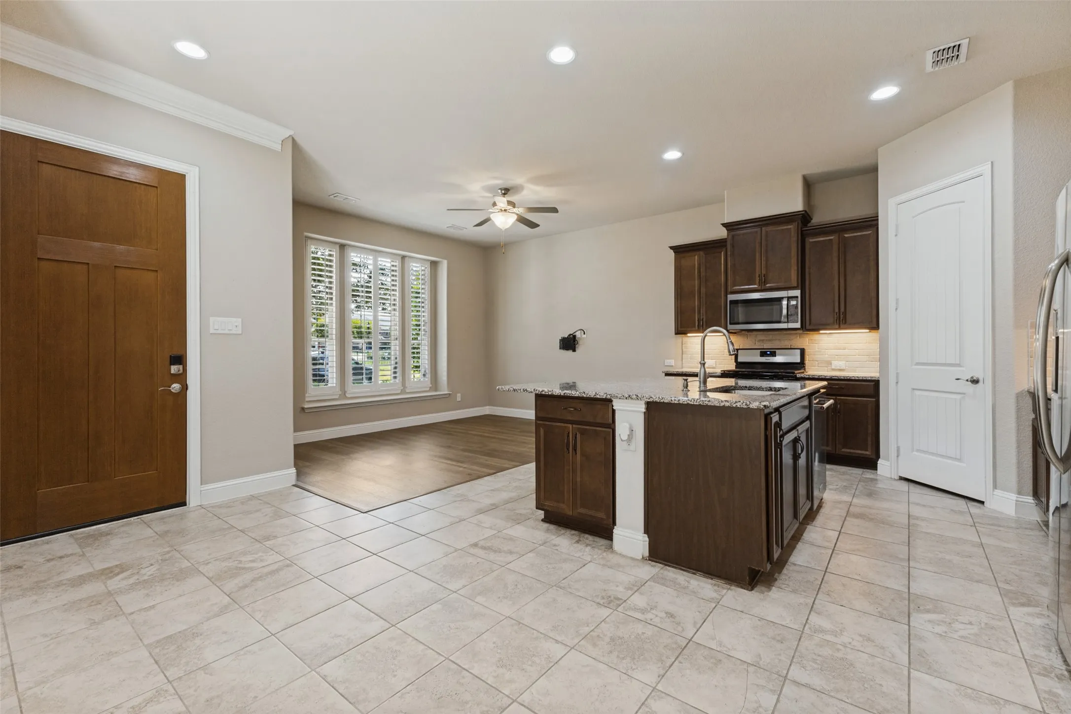 Very open and versatile floor plan