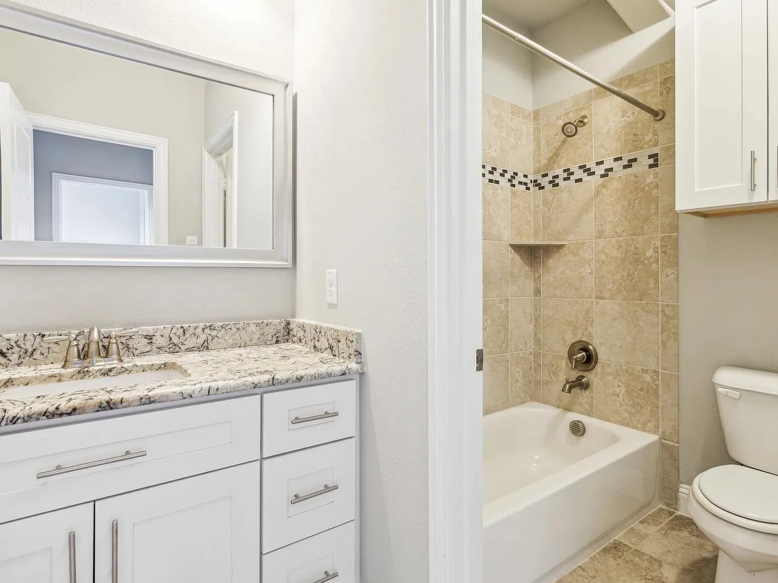 Townhouse For Rent in Collin County , 4820 Pasadena Drive, Plano, Texas 75024, 3 Bedroom, 3 Bathroom, 2 Garage spaces, 1,953 Sqft, built in 2016, mls#21394179, Real Estate Agent in Plano, Homes For Rent in Collin county, Homes For Rent in Plano, Realtor in Plano Texas, Real Estate Brokerage Independent Realty Texas, Luminita Cordes Realtor