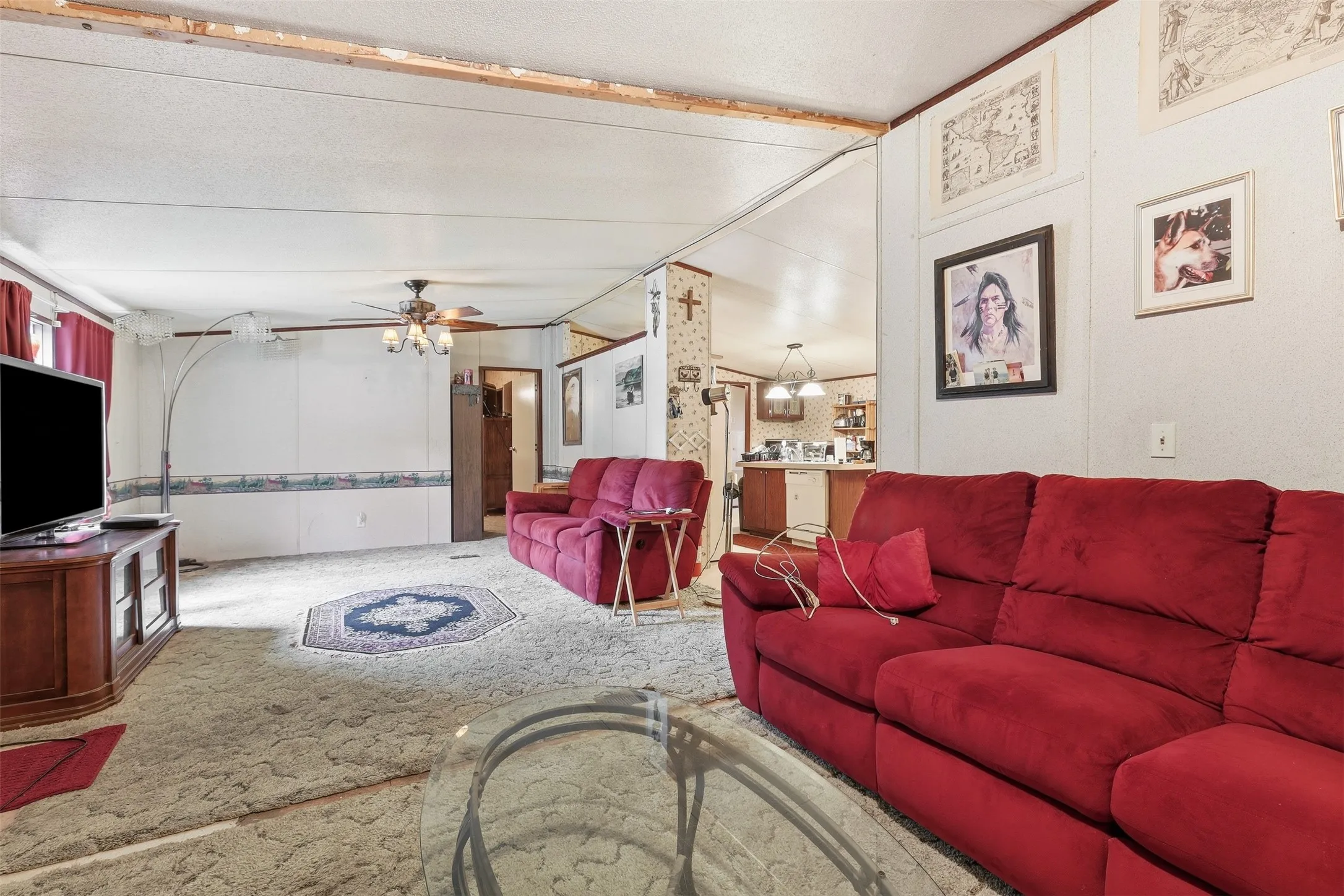 Manufactured Home For Sale in Johnson County , 900 Cedar Break Court, Cleburne, Texas 76033, 2 Bedroom, 2 Bathroom, Garage spaces, 1,344 Sqft, built in 1998, mls#21393103, Real Estate Agent in Cleburne, Homes For Sale in Johnson county, Homes For Sale in Cleburne, Realtor in Cleburne Texas, Real Estate Brokerage Independent Realty Texas, Luminita Cordes Realtor