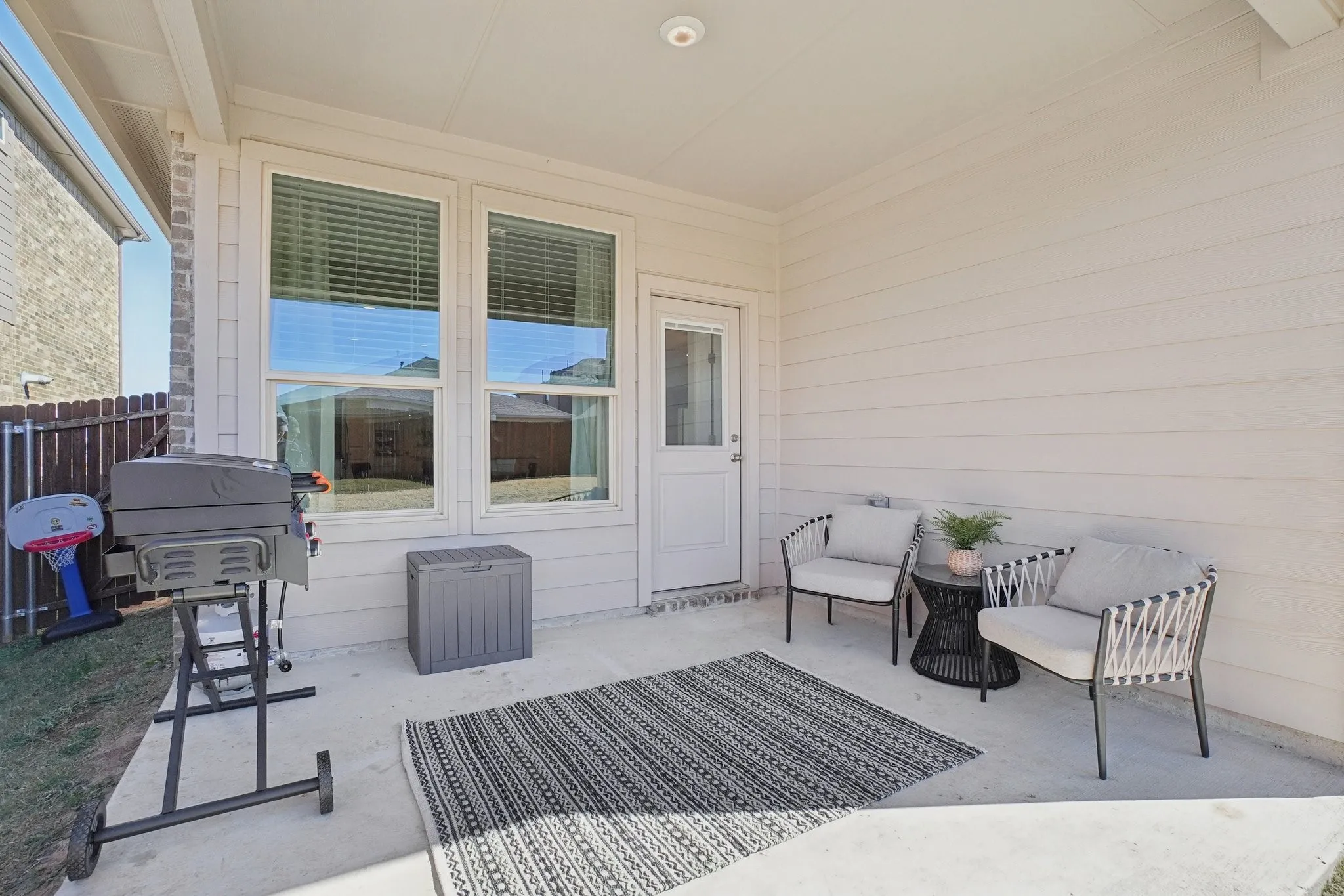Single Family Residence For Rent in Tarrant County , 14005 Medusa Drive, Haslet, Texas 76052, 4 Bedroom, 2 Bathroom, 2 Garage spaces, 1,816 Sqft, built in 2024, mls#21394250, Real Estate Agent in Haslet, Homes For Rent in Tarrant county, Homes For Rent in Haslet, Realtor in Haslet Texas, Real Estate Brokerage Independent Realty Texas, Luminita Cordes Realtor