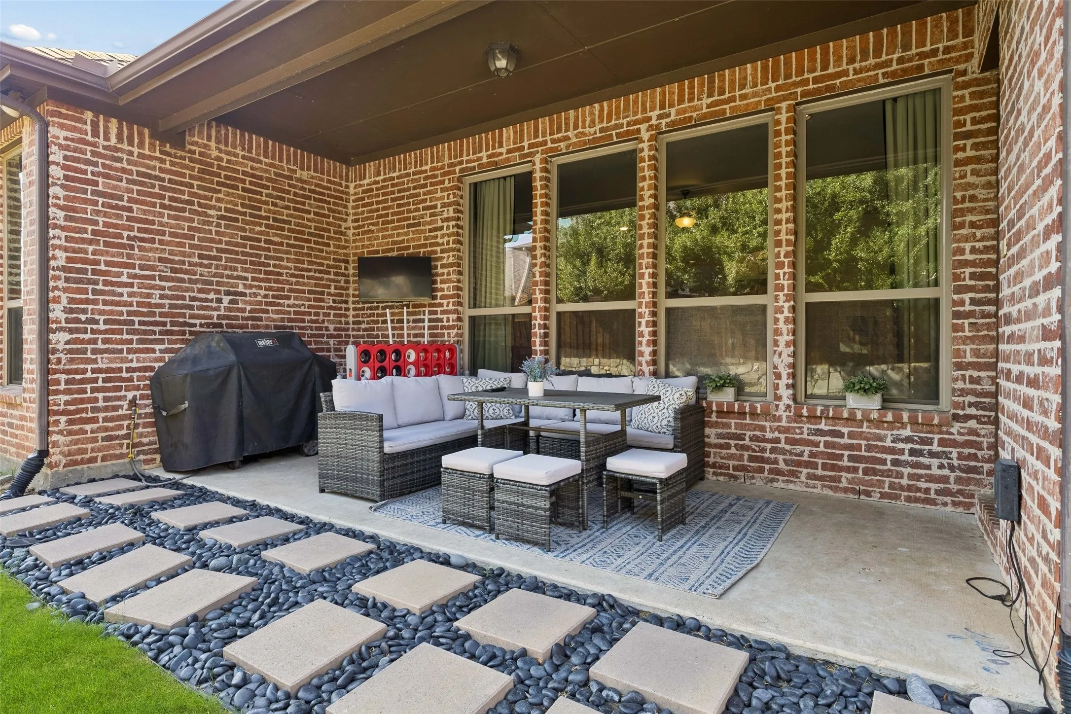 Single Family Residence For Rent in Denton County , 3409 Dunbar Court, The Colony, Texas 75056, 5 Bedroom, 5 Bathroom, 2 Garage spaces, 4,349 Sqft, built in 2014, mls#21394302, Real Estate Agent in The Colony, Homes For Rent in Denton county, Homes For Rent in The Colony, Realtor in The Colony Texas, Real Estate Brokerage Independent Realty Texas, Luminita Cordes Realtor
