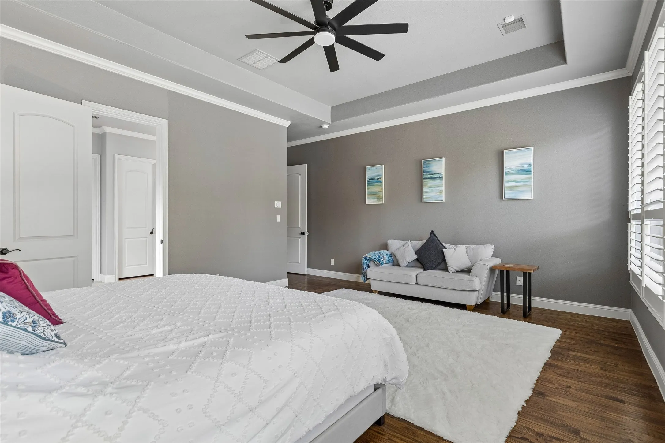 Single Family Residence For Rent in Denton County , 3409 Dunbar Court, The Colony, Texas 75056, 5 Bedroom, 5 Bathroom, 2 Garage spaces, 4,349 Sqft, built in 2014, mls#21394302, Real Estate Agent in The Colony, Homes For Rent in Denton county, Homes For Rent in The Colony, Realtor in The Colony Texas, Real Estate Brokerage Independent Realty Texas, Luminita Cordes Realtor