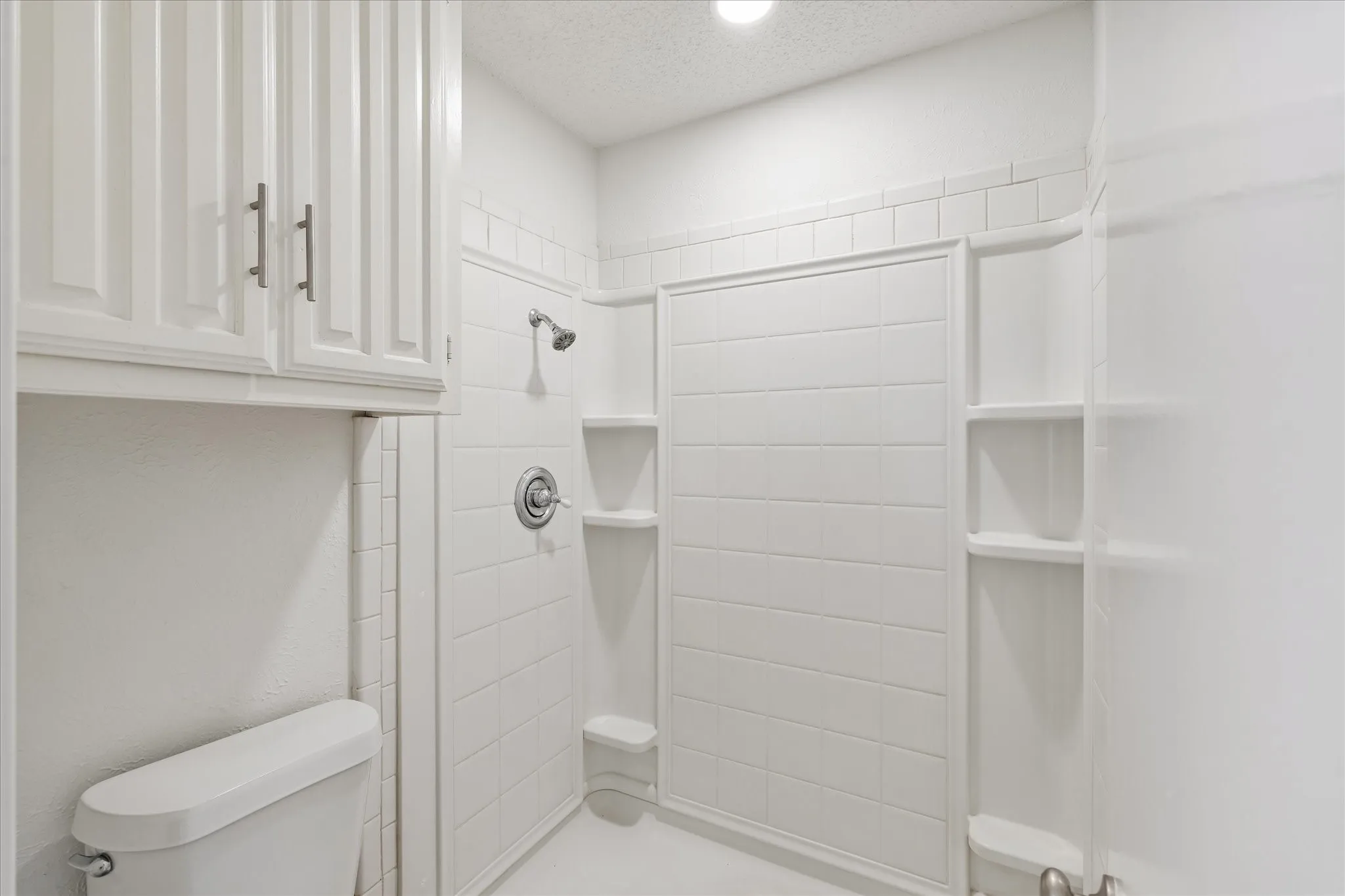 Single Family Residence For Sale in Tarrant County , 1608 Northridge Drive, Arlington, Texas 76012, 3 Bedroom, 3 Bathroom, 2 Garage spaces, 2,439 Sqft, built in 1976, mls#21393236, Real Estate Agent in Arlington, Homes For Sale in Tarrant county, Homes For Sale in Arlington, Realtor in Arlington Texas, Real Estate Brokerage Independent Realty Texas, Luminita Cordes Realtor