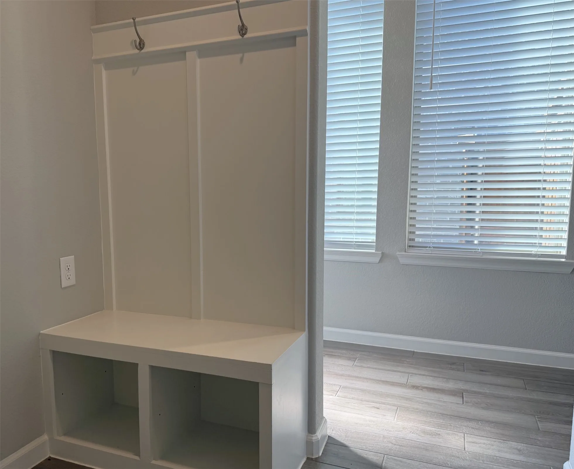 Single Family Residence For Rent in Denton County , 3141 Brazoria Drive, Little Elm, Texas 75068, 3 Bedroom, 2 Bathroom, 2 Garage spaces, 1,734 Sqft, built in 2023, mls#21394287, Real Estate Agent in Little Elm, Homes For Rent in Denton county, Homes For Rent in Little Elm, Realtor in Little Elm Texas, Real Estate Brokerage Independent Realty Texas, Luminita Cordes Realtor