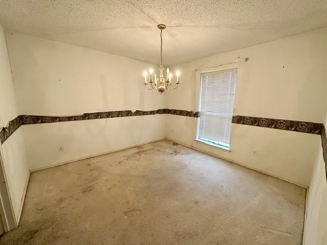 Single Family Residence For Sale in Kaufman County , 503 Pin Oak Drive, Terrell, Texas 75161, 3 Bedroom, 3 Bathroom, 2 Garage spaces, 1,861 Sqft, built in 1995, mls#21394257, Real Estate Agent in Terrell, Homes For Sale in Kaufman county, Homes For Sale in Terrell, Realtor in Terrell Texas, Real Estate Brokerage Independent Realty Texas, Luminita Cordes Realtor