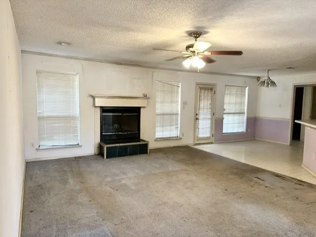 Single Family Residence For Sale in Kaufman County , 503 Pin Oak Drive, Terrell, Texas 75161, 3 Bedroom, 3 Bathroom, 2 Garage spaces, 1,861 Sqft, built in 1995, mls#21394257, Real Estate Agent in Terrell, Homes For Sale in Kaufman county, Homes For Sale in Terrell, Realtor in Terrell Texas, Real Estate Brokerage Independent Realty Texas, Luminita Cordes Realtor