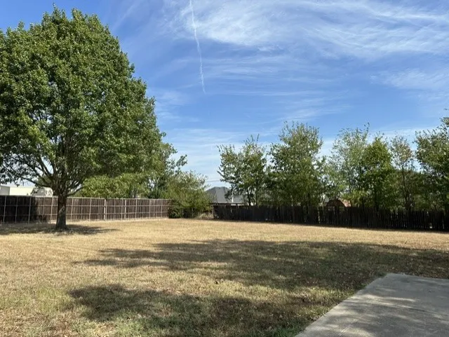 Single Family Residence For Sale in Kaufman County , 503 Pin Oak Drive, Terrell, Texas 75161, 3 Bedroom, 3 Bathroom, 2 Garage spaces, 1,861 Sqft, built in 1995, mls#21394257, Real Estate Agent in Terrell, Homes For Sale in Kaufman county, Homes For Sale in Terrell, Realtor in Terrell Texas, Real Estate Brokerage Independent Realty Texas, Luminita Cordes Realtor