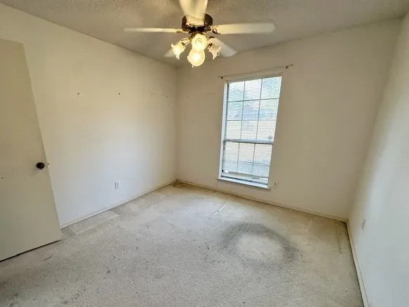 Single Family Residence For Sale in Kaufman County , 503 Pin Oak Drive, Terrell, Texas 75161, 3 Bedroom, 3 Bathroom, 2 Garage spaces, 1,861 Sqft, built in 1995, mls#21394257, Real Estate Agent in Terrell, Homes For Sale in Kaufman county, Homes For Sale in Terrell, Realtor in Terrell Texas, Real Estate Brokerage Independent Realty Texas, Luminita Cordes Realtor