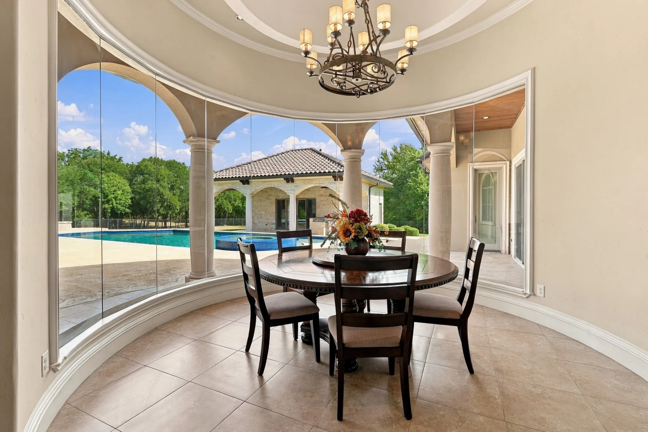 Single Family Residence For Sale in Tarrant County , 4908 Arbol Court, Benbrook, Texas 76126, 4 Bedroom, 7 Bathroom, 2 Garage spaces, 6,314 Sqft, built in 2013, mls#21380798, Real Estate Agent in Benbrook, Homes For Sale in Tarrant county, Homes For Sale in Benbrook, Realtor in Benbrook Texas, Real Estate Brokerage Independent Realty Texas, Luminita Cordes Realtor