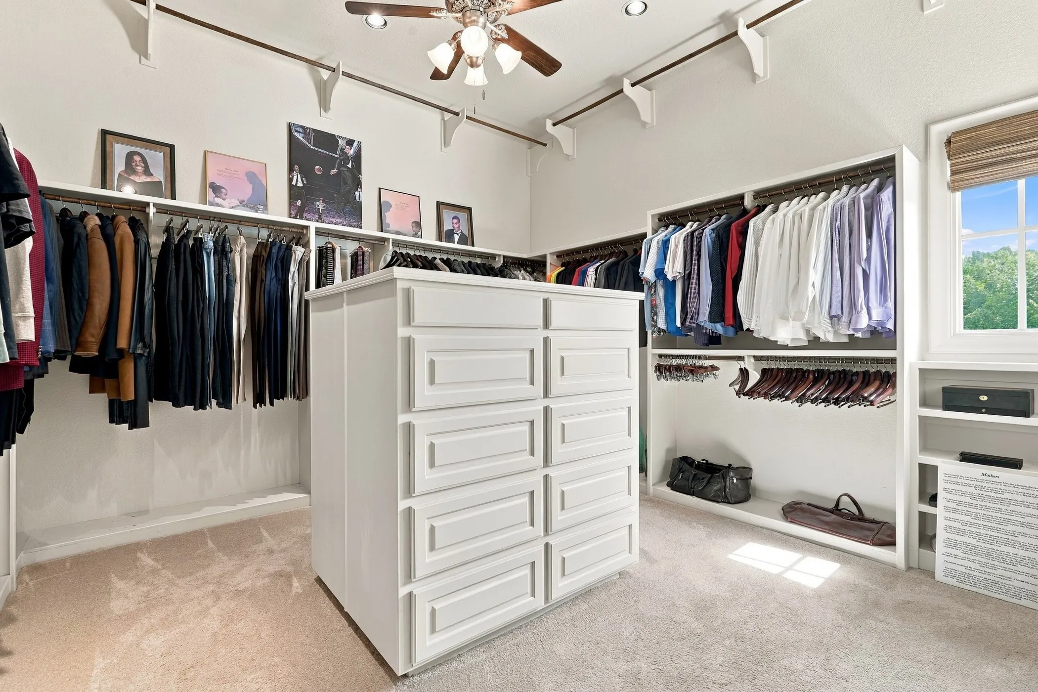 Single Family Residence For Sale in Tarrant County , 4908 Arbol Court, Benbrook, Texas 76126, 4 Bedroom, 7 Bathroom, 2 Garage spaces, 6,314 Sqft, built in 2013, mls#21380798, Real Estate Agent in Benbrook, Homes For Sale in Tarrant county, Homes For Sale in Benbrook, Realtor in Benbrook Texas, Real Estate Brokerage Independent Realty Texas, Luminita Cordes Realtor