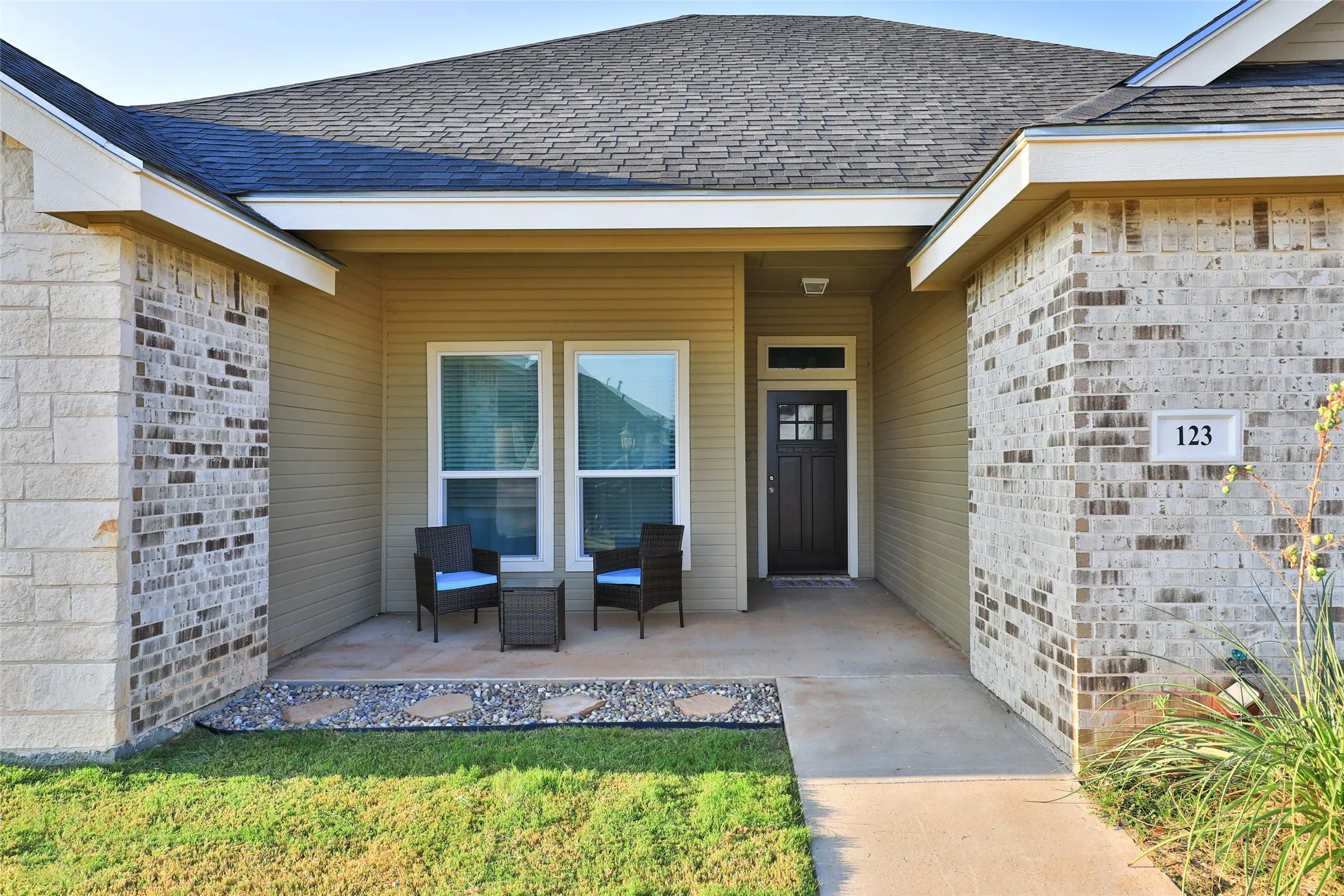 Single Family Residence For Sale in Taylor County , 123 Carriage Hills Parkway, Abilene, Texas 79602, 4 Bedroom, 2 Bathroom, 2 Garage spaces, 1,623 Sqft, built in 2019, mls#21394337, Real Estate Agent in Abilene, Homes For Sale in Taylor county, Homes For Sale in Abilene, Realtor in Abilene Texas, Real Estate Brokerage Independent Realty Texas, Luminita Cordes Realtor