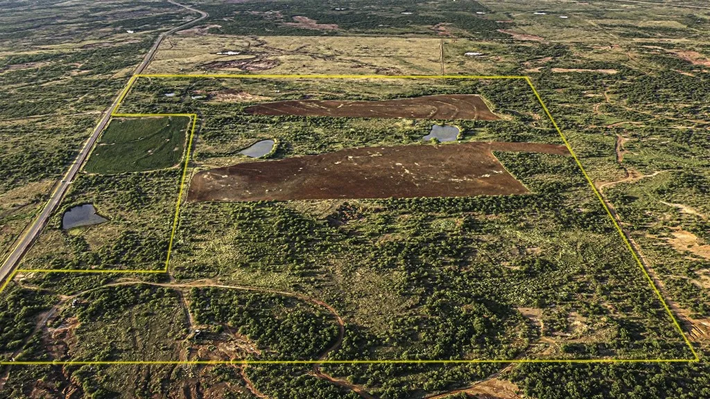 Property boundary from south property line
