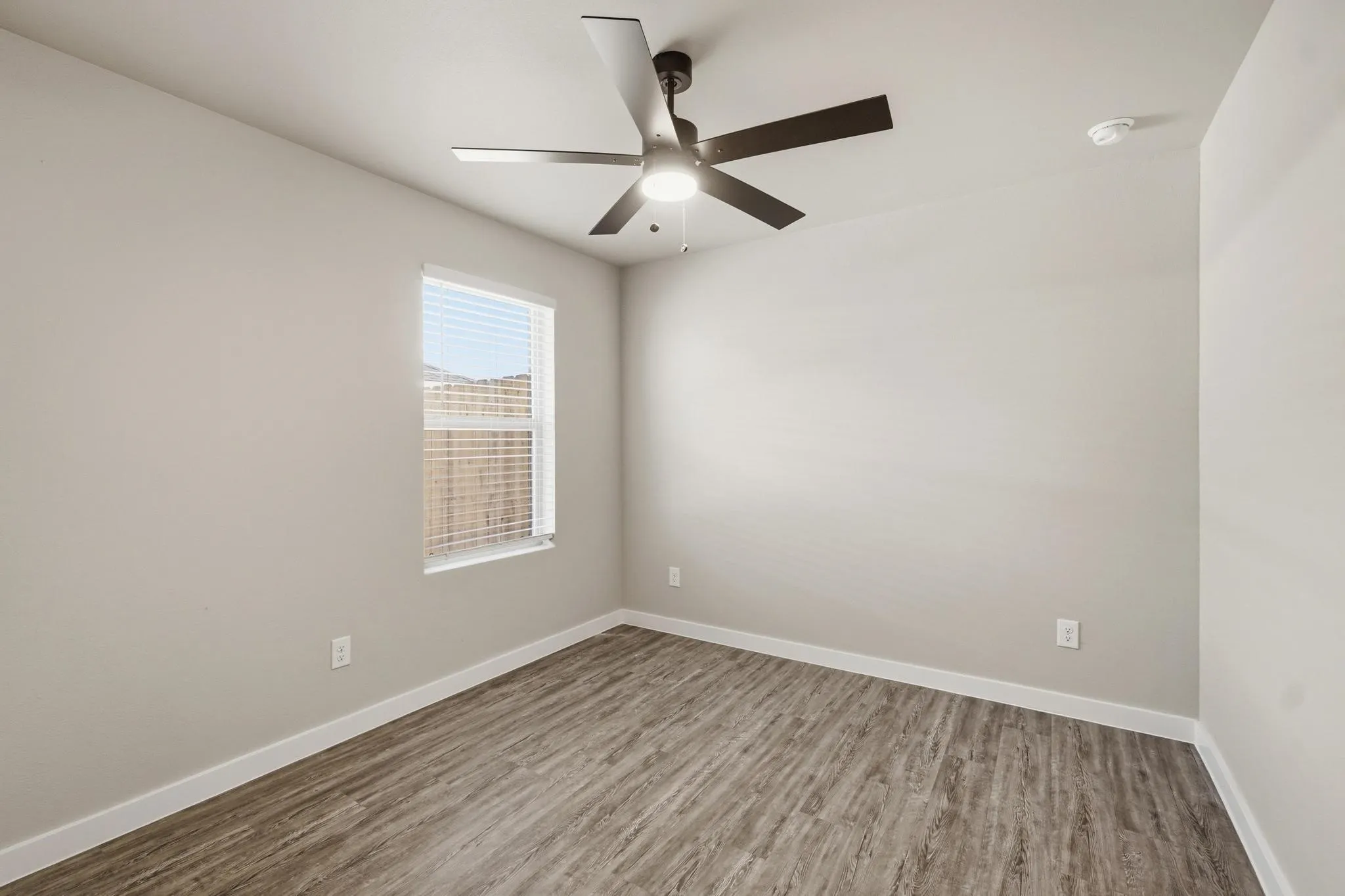Single Family Residence For Rent in Taylor County , 426 Elmont Street, Abilene, Texas 79601, 3 Bedroom, 2 Bathroom, 2 Garage spaces, 1,337 Sqft, built in 2026, mls#21394346, Real Estate Agent in Abilene, Homes For Rent in Taylor county, Homes For Rent in Abilene, Realtor in Abilene Texas, Real Estate Brokerage Independent Realty Texas, Luminita Cordes Realtor