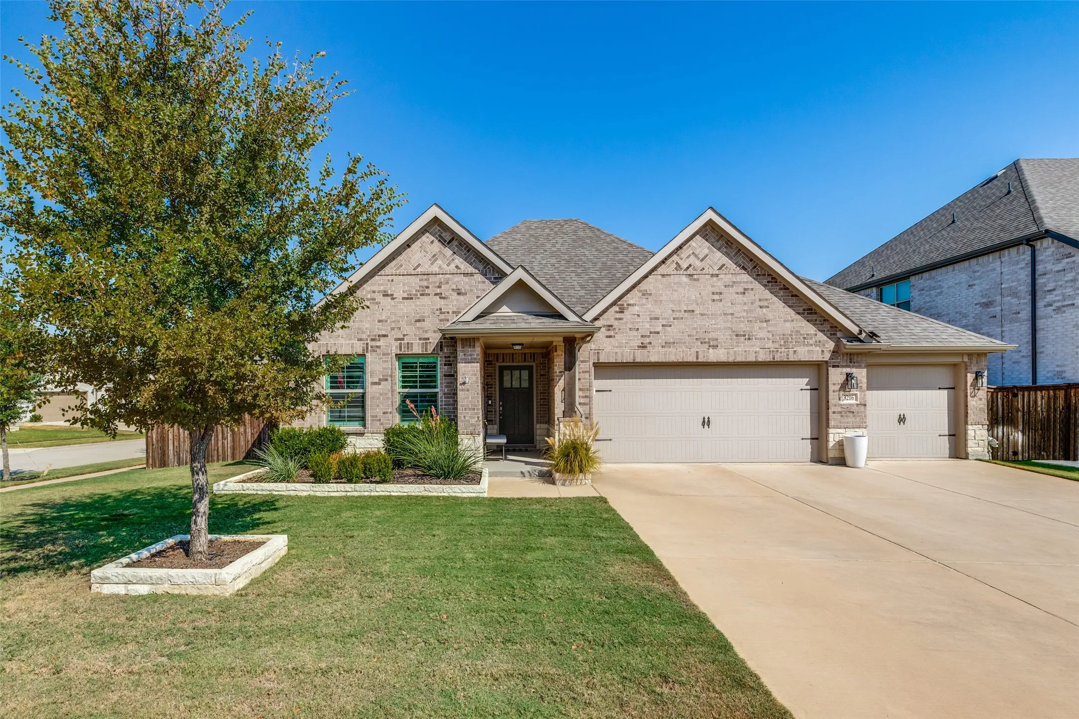Single Family Residence For Sale