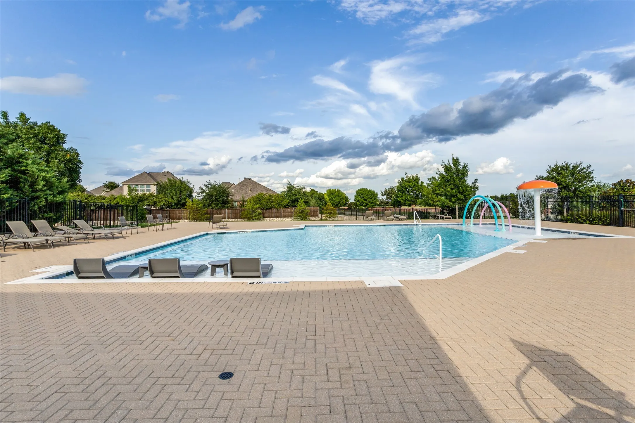 Single Family Residence For Sale in Collin County , 3216 Mountwell Drive, Mc Kinney, Texas 75071, 3 Bedroom, 2 Bathroom, 3 Garage spaces, 2,076 Sqft, built in 2021, mls#21392454, Real Estate Agent in Mc Kinney, Homes For Sale in Collin county, Homes For Sale in Mc Kinney, Realtor in Mc Kinney Texas, Real Estate Brokerage Independent Realty Texas, Luminita Cordes Realtor