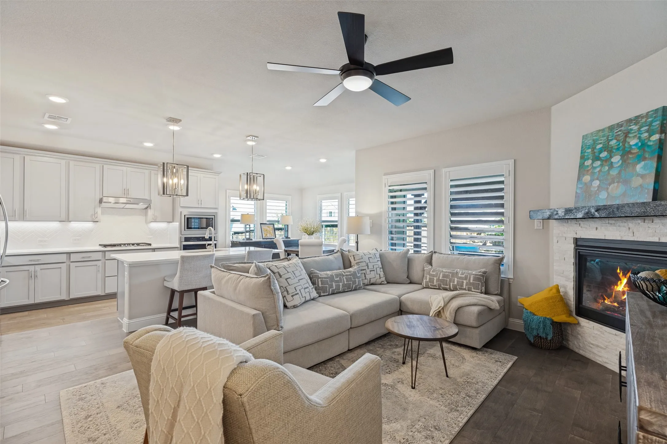 Single Family Residence For Sale in Collin County , 3216 Mountwell Drive, Mc Kinney, Texas 75071, 3 Bedroom, 2 Bathroom, 3 Garage spaces, 2,076 Sqft, built in 2021, mls#21392454, Real Estate Agent in Mc Kinney, Homes For Sale in Collin county, Homes For Sale in Mc Kinney, Realtor in Mc Kinney Texas, Real Estate Brokerage Independent Realty Texas, Luminita Cordes Realtor