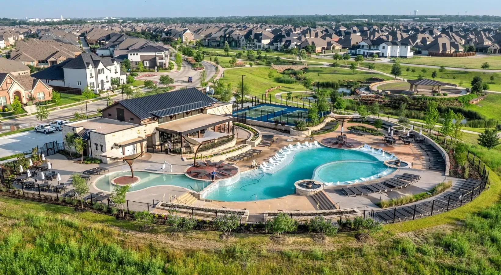 Townhouse For Rent in Tarrant County , 3819 Snow Goose Trail 3921, Arlington, Texas 76005, 3 Bedroom, 3 Bathroom, 2 Garage spaces, 1,835 Sqft, built in 2025, mls#21394350, Real Estate Agent in Arlington, Homes For Rent in Tarrant county, Homes For Rent in Arlington, Realtor in Arlington Texas, Real Estate Brokerage Independent Realty Texas, Luminita Cordes Realtor