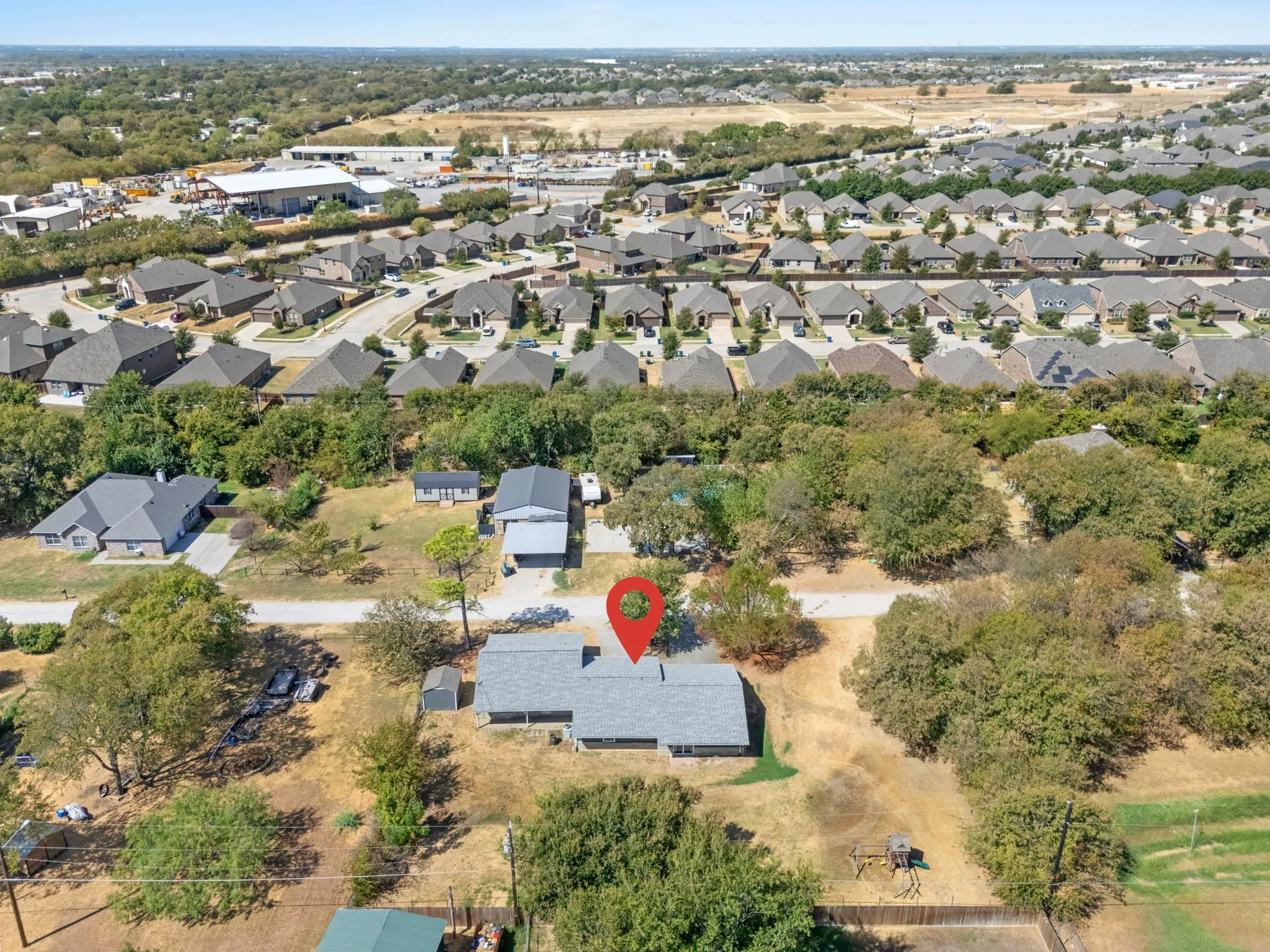 Single Family Residence For Sale in Denton County , 2810 Wild Valley Drive, Little Elm, Texas 75068, 4 Bedroom, 2 Bathroom, Garage spaces, 1,680 Sqft, built in 1994, mls#21394240, Real Estate Agent in Little Elm, Homes For Sale in Denton county, Homes For Sale in Little Elm, Realtor in Little Elm Texas, Real Estate Brokerage Independent Realty Texas, Luminita Cordes Realtor