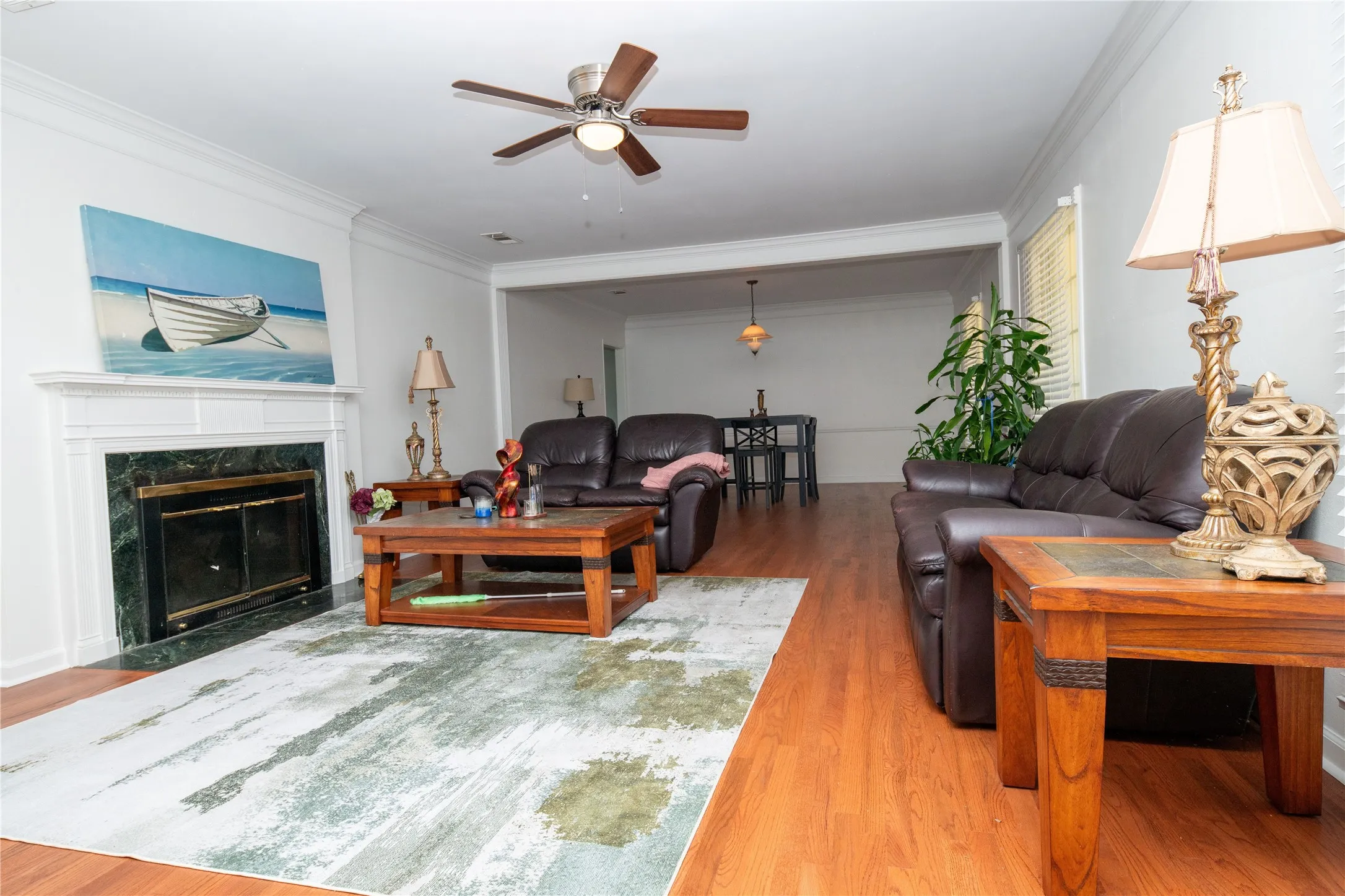Single Family Residence For Rent in Dallas County , 6547 Starling Circle, Dallas, Texas 75209, 3 Bedroom, 2 Bathroom, 1 Garage spaces, 2,271 Sqft, built in 1947, mls#21391391, Real Estate Agent in Dallas, Homes For Rent in Dallas county, Homes For Rent in Dallas, Realtor in Dallas Texas, Real Estate Brokerage Independent Realty Texas, Luminita Cordes Realtor