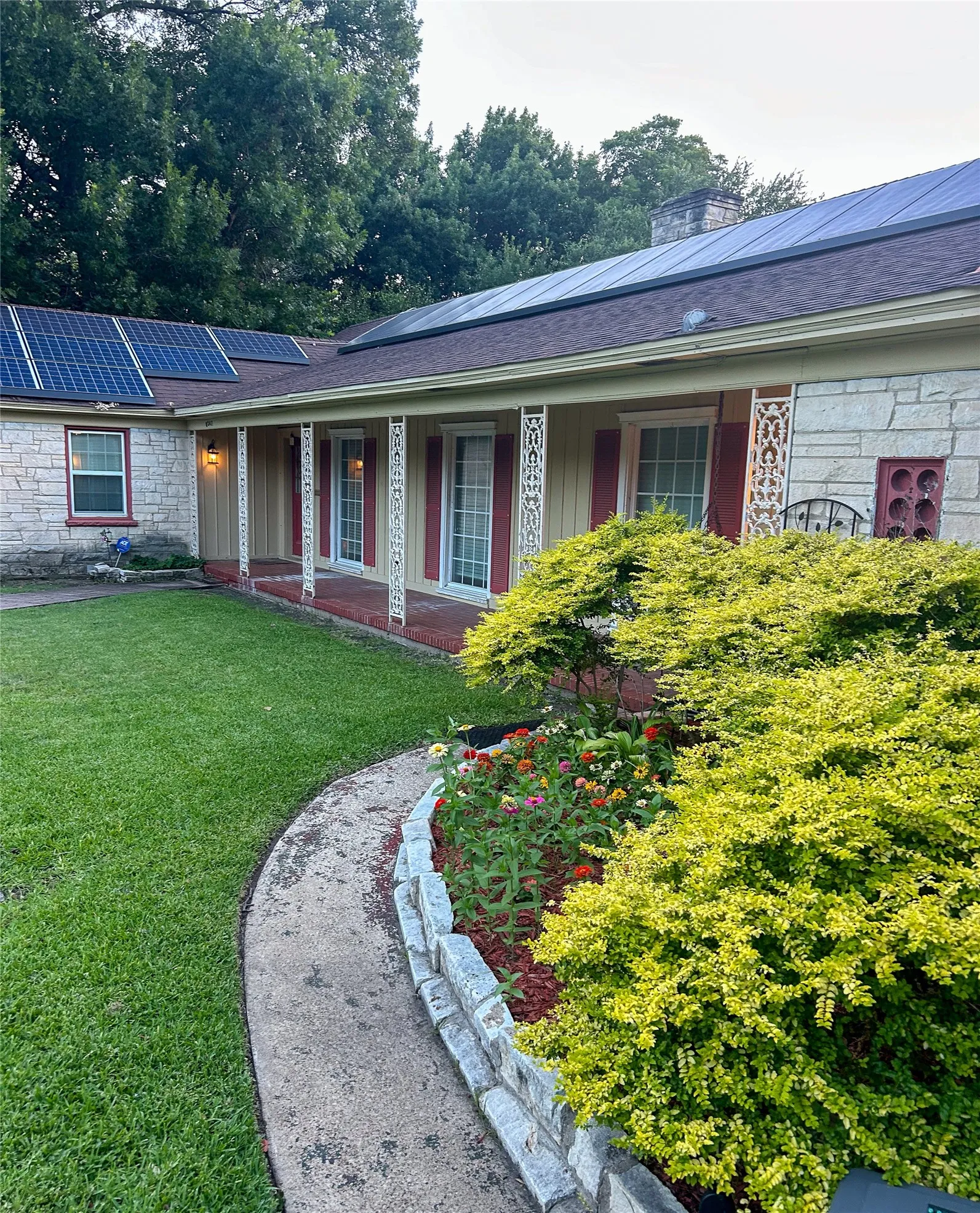 Single Family Residence For Rent in Dallas County , 6547 Starling Circle, Dallas, Texas 75209, 3 Bedroom, 2 Bathroom, 1 Garage spaces, 2,271 Sqft, built in 1947, mls#21391391, Real Estate Agent in Dallas, Homes For Rent in Dallas county, Homes For Rent in Dallas, Realtor in Dallas Texas, Real Estate Brokerage Independent Realty Texas, Luminita Cordes Realtor