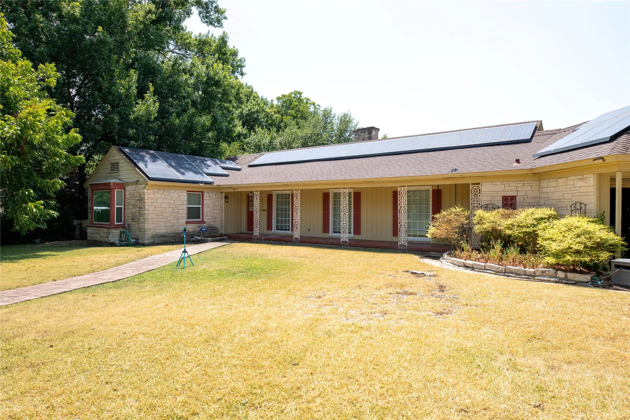 Single Family Residence For Rent