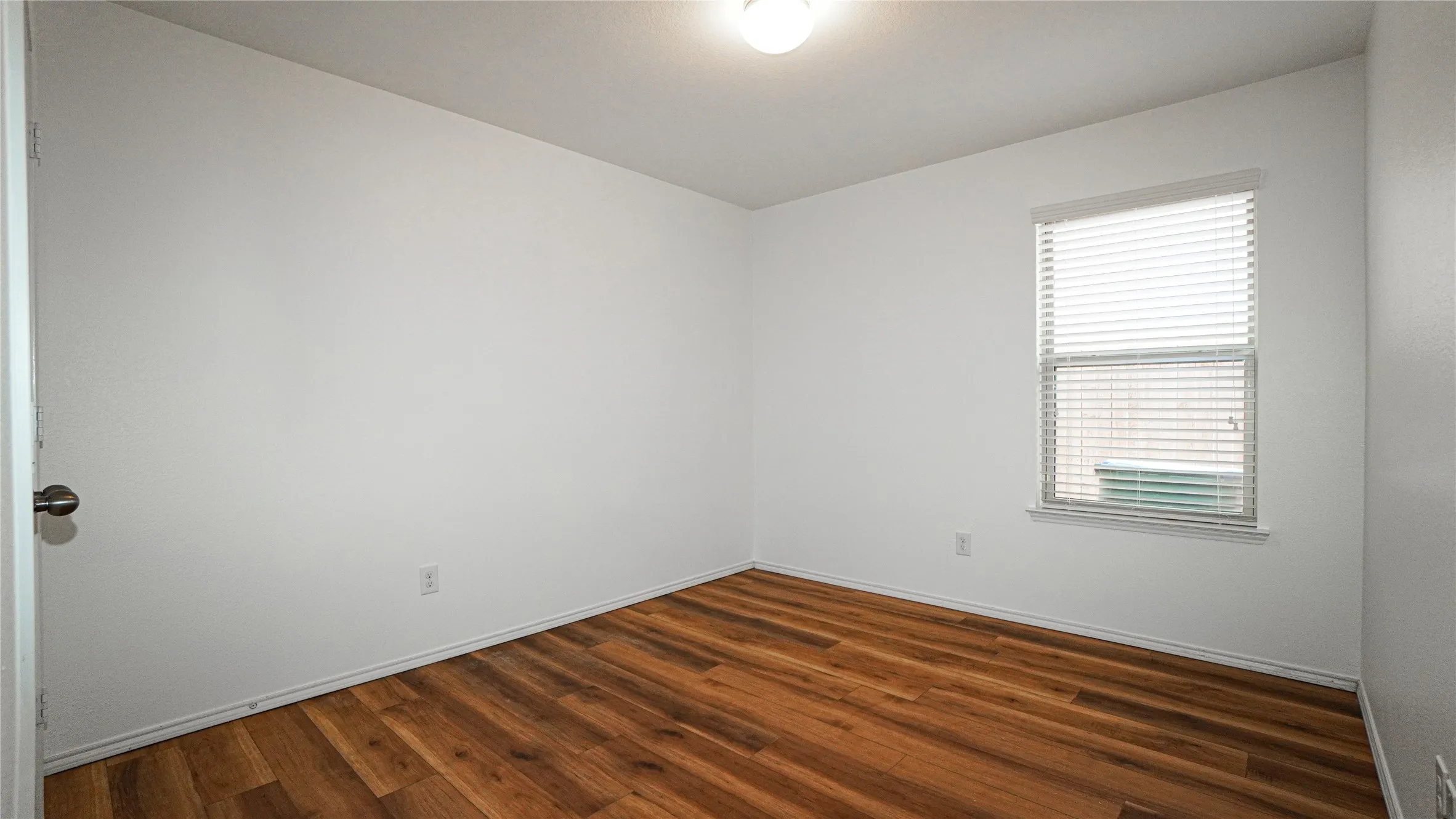 Single Family Residence For Rent in Kaufman County , 3017 Cassinia Parkway, Heartland, Texas 75126, 3 Bedroom, 2 Bathroom, 2 Garage spaces, 1,575 Sqft, built in 2016, mls#21392774, Real Estate Agent in Heartland, Homes For Rent in Kaufman county, Homes For Rent in Heartland, Realtor in Heartland Texas, Real Estate Brokerage Independent Realty Texas, Luminita Cordes Realtor