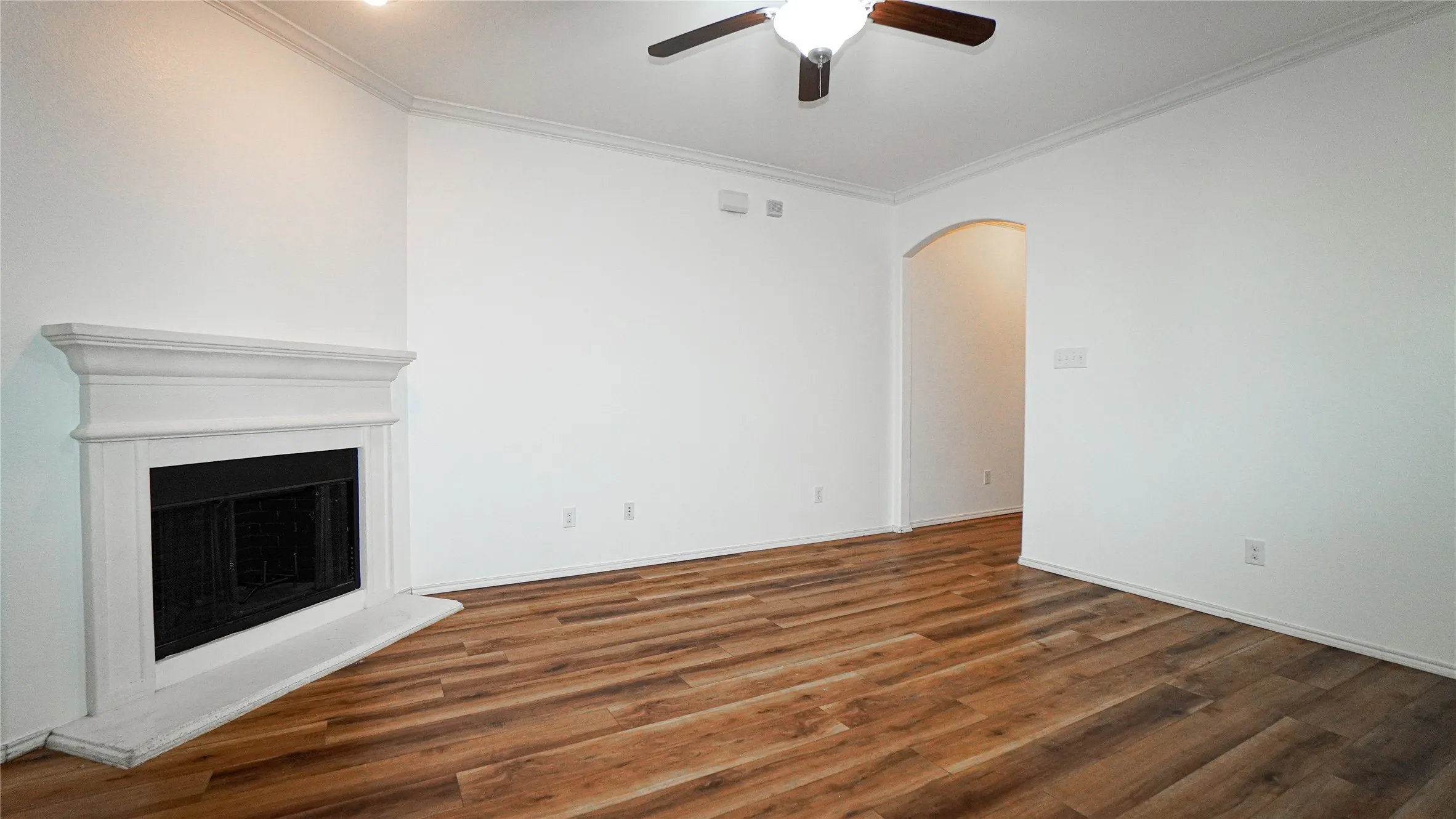 Single Family Residence For Rent in Kaufman County , 3017 Cassinia Parkway, Heartland, Texas 75126, 3 Bedroom, 2 Bathroom, 2 Garage spaces, 1,575 Sqft, built in 2016, mls#21392774, Real Estate Agent in Heartland, Homes For Rent in Kaufman county, Homes For Rent in Heartland, Realtor in Heartland Texas, Real Estate Brokerage Independent Realty Texas, Luminita Cordes Realtor