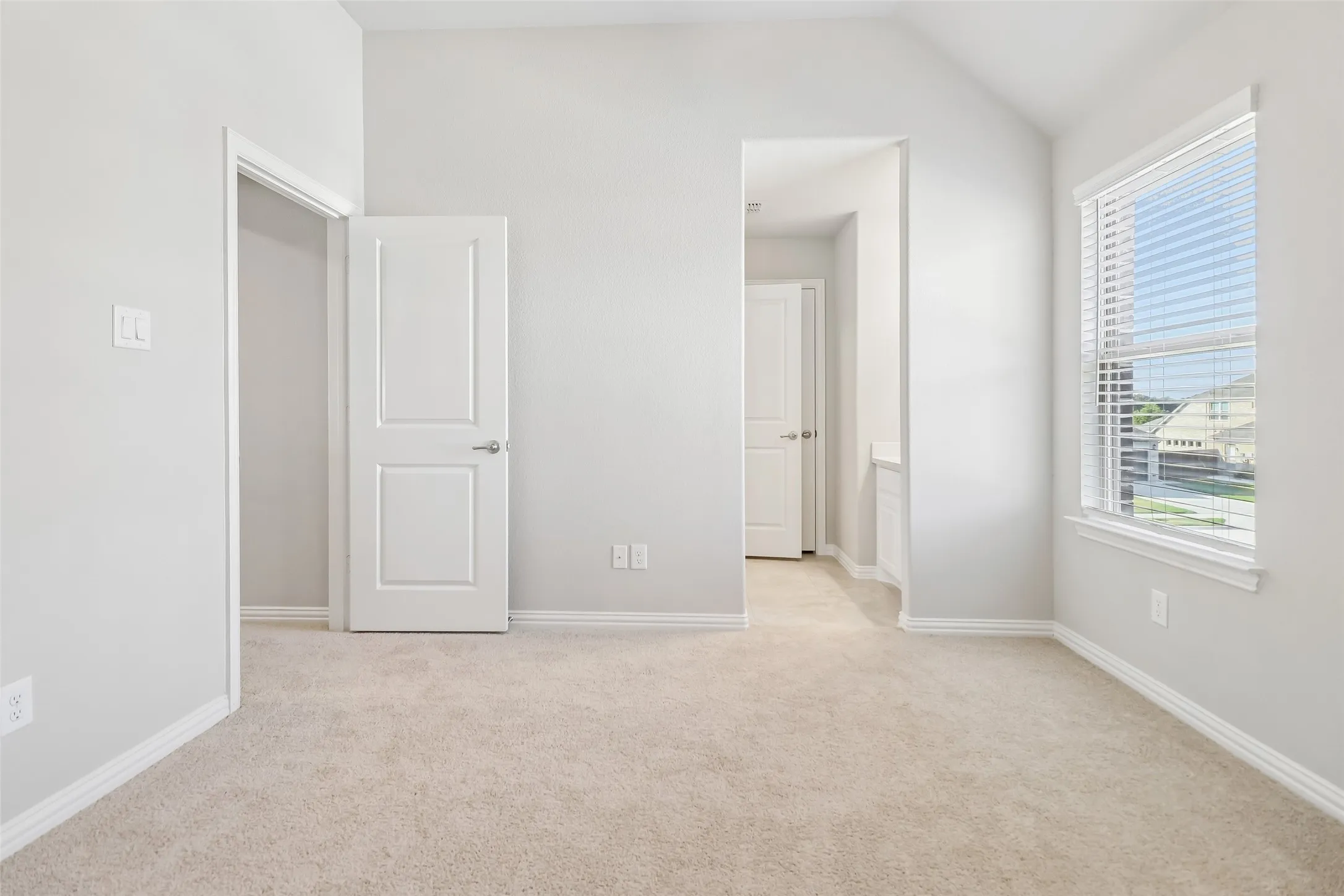 Single Family Residence For Sale in Collin County , 1500 Snapdragon Court, Celina, Texas 75078, 5 Bedroom, 5 Bathroom, 3 Garage spaces, 3,917 Sqft, built in 2019, mls#21382432, Real Estate Agent in Celina, Homes For Sale in Collin county, Homes For Sale in Celina, Realtor in Celina Texas, Real Estate Brokerage Independent Realty Texas, Luminita Cordes Realtor