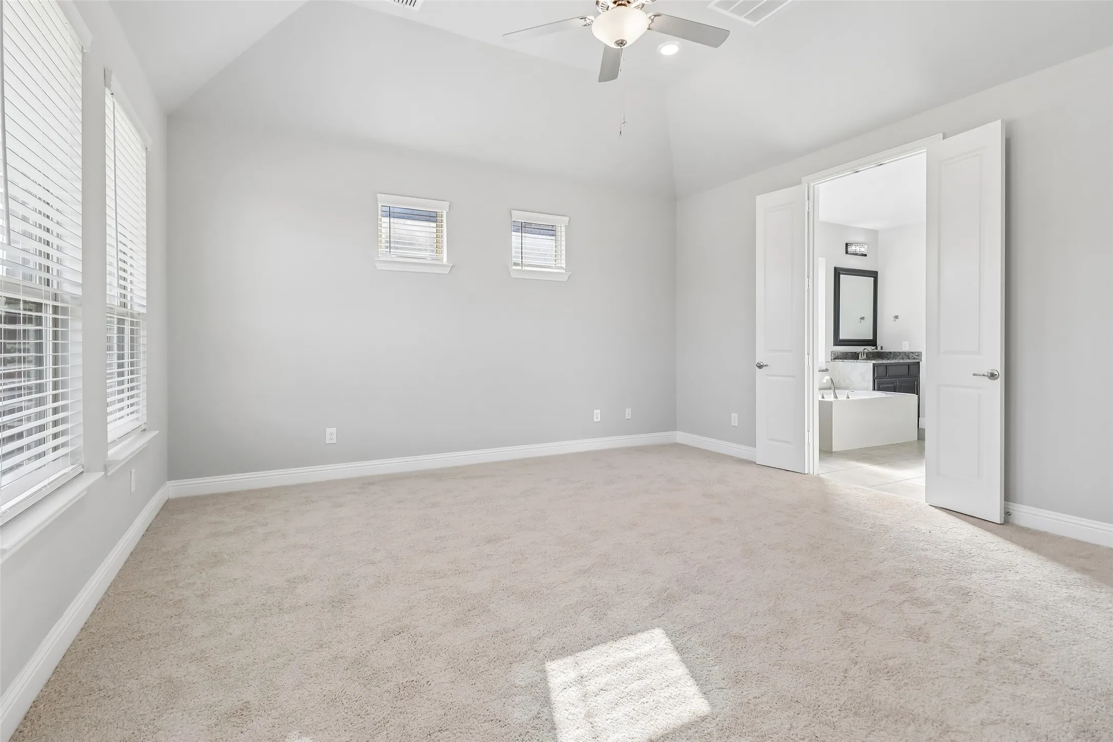 Single Family Residence For Sale in Collin County , 1500 Snapdragon Court, Celina, Texas 75078, 5 Bedroom, 5 Bathroom, 3 Garage spaces, 3,917 Sqft, built in 2019, mls#21382432, Real Estate Agent in Celina, Homes For Sale in Collin county, Homes For Sale in Celina, Realtor in Celina Texas, Real Estate Brokerage Independent Realty Texas, Luminita Cordes Realtor