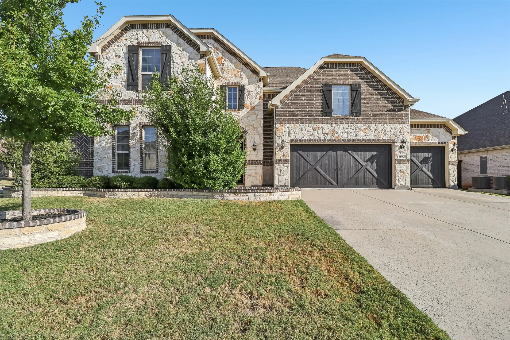 Single Family Residence For Sale