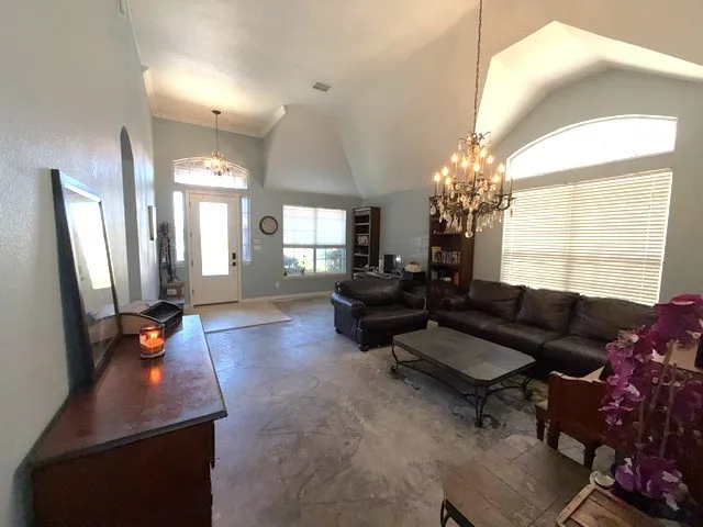 Single Family Residence For Sale in Rockwall County , 1817 Mystic Street, Rockwall, Texas 75032, 4 Bedroom, 2 Bathroom, 2 Garage spaces, 2,171 Sqft, built in 1997, mls#21394381, Real Estate Agent in Rockwall, Homes For Sale in Rockwall county, Homes For Sale in Rockwall, Realtor in Rockwall Texas, Real Estate Brokerage Independent Realty Texas, Luminita Cordes Realtor