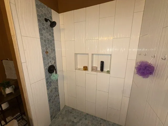 Single Family Residence For Sale in Rockwall County , 1817 Mystic Street, Rockwall, Texas 75032, 4 Bedroom, 2 Bathroom, 2 Garage spaces, 2,171 Sqft, built in 1997, mls#21394381, Real Estate Agent in Rockwall, Homes For Sale in Rockwall county, Homes For Sale in Rockwall, Realtor in Rockwall Texas, Real Estate Brokerage Independent Realty Texas, Luminita Cordes Realtor
