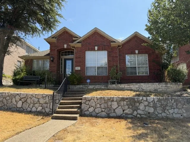 Single Family Residence For Sale in Rockwall County , 1817 Mystic Street, Rockwall, Texas 75032, 4 Bedroom, 2 Bathroom, 2 Garage spaces, 2,171 Sqft, built in 1997, mls#21394381, Real Estate Agent in Rockwall, Homes For Sale in Rockwall county, Homes For Sale in Rockwall, Realtor in Rockwall Texas, Real Estate Brokerage Independent Realty Texas, Luminita Cordes Realtor