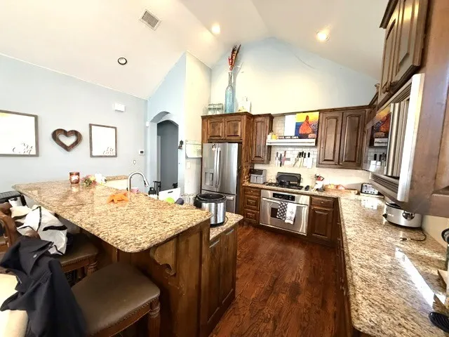 Single Family Residence For Sale in Rockwall County , 1817 Mystic Street, Rockwall, Texas 75032, 4 Bedroom, 2 Bathroom, 2 Garage spaces, 2,171 Sqft, built in 1997, mls#21394381, Real Estate Agent in Rockwall, Homes For Sale in Rockwall county, Homes For Sale in Rockwall, Realtor in Rockwall Texas, Real Estate Brokerage Independent Realty Texas, Luminita Cordes Realtor