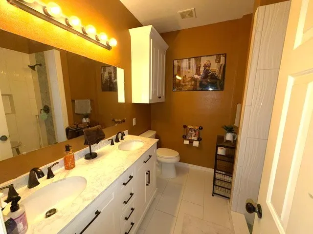 Single Family Residence For Sale in Rockwall County , 1817 Mystic Street, Rockwall, Texas 75032, 4 Bedroom, 2 Bathroom, 2 Garage spaces, 2,171 Sqft, built in 1997, mls#21394381, Real Estate Agent in Rockwall, Homes For Sale in Rockwall county, Homes For Sale in Rockwall, Realtor in Rockwall Texas, Real Estate Brokerage Independent Realty Texas, Luminita Cordes Realtor
