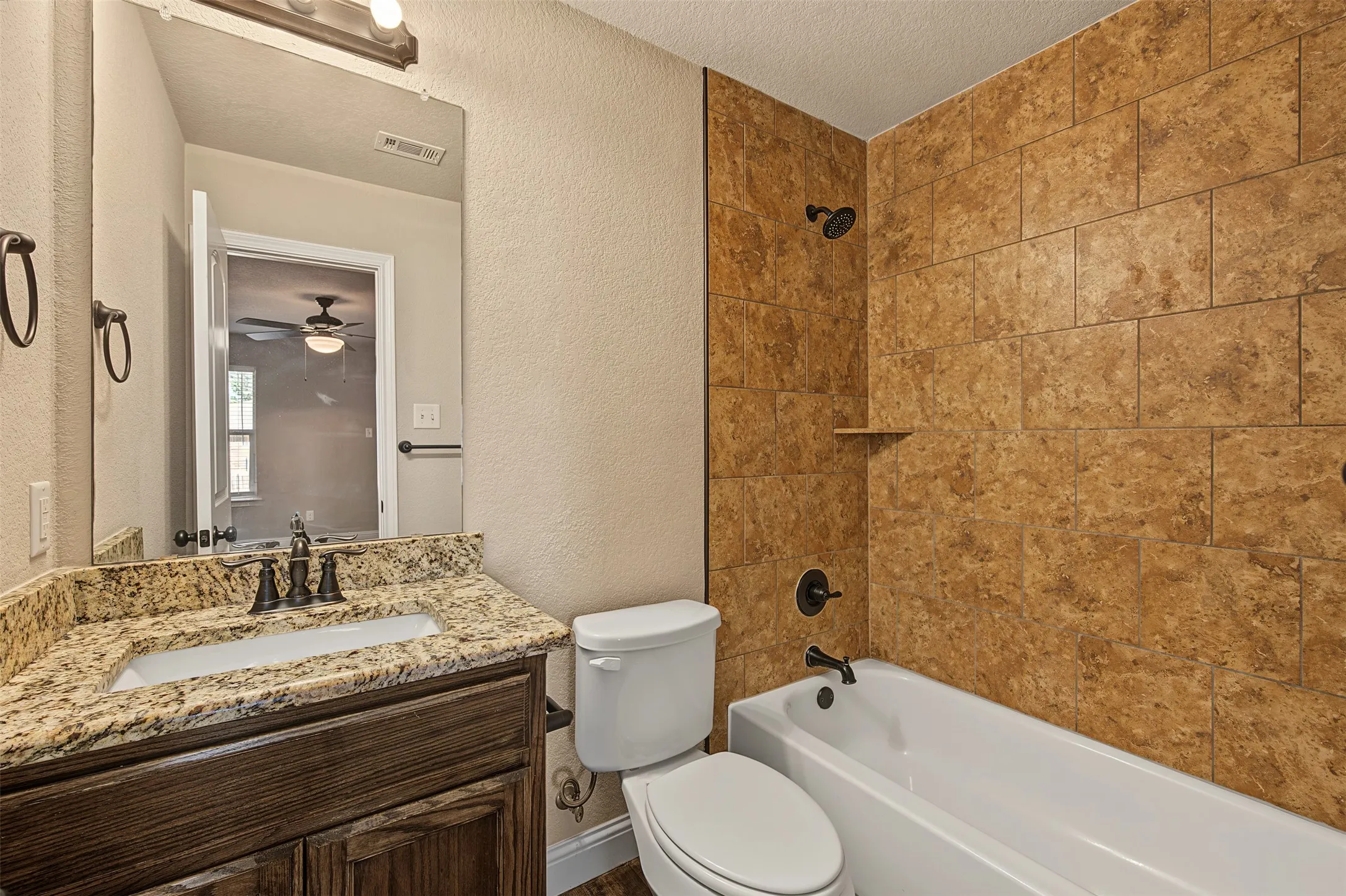 Duplex For Rent in Tarrant County , 3216 Cherry Lane, Fort Worth, Texas 76116, 3 Bedroom, 2 Bathroom, 1 Garage spaces, 2,188 Sqft, built in 2017, mls#21393988, Real Estate Agent in Fort Worth, Homes For Rent in Tarrant county, Homes For Rent in Fort Worth, Realtor in Fort Worth Texas, Real Estate Brokerage Independent Realty Texas, Luminita Cordes Realtor