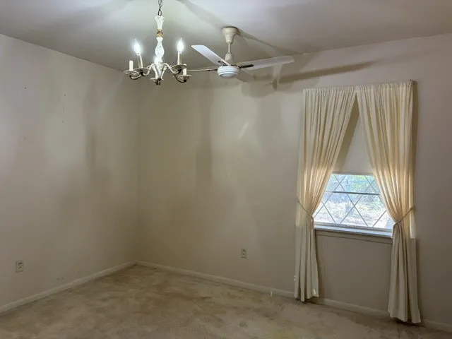 Single Family Residence For Sale in Wood County , 301 Hart Street, Quitman, Texas 75783, 3 Bedroom, 2 Bathroom, 2 Garage spaces, 1,847 Sqft, built in 1985, mls#21394387, Real Estate Agent in Quitman, Homes For Sale in Wood county, Homes For Sale in Quitman, Realtor in Quitman Texas, Real Estate Brokerage Independent Realty Texas, Luminita Cordes Realtor