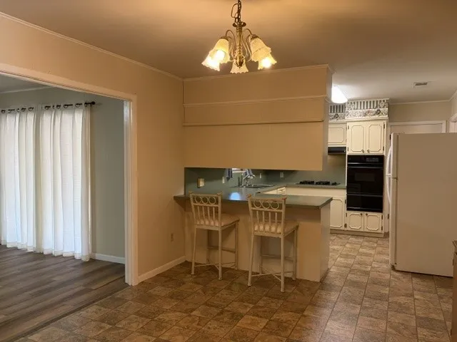 Breakfast Bar