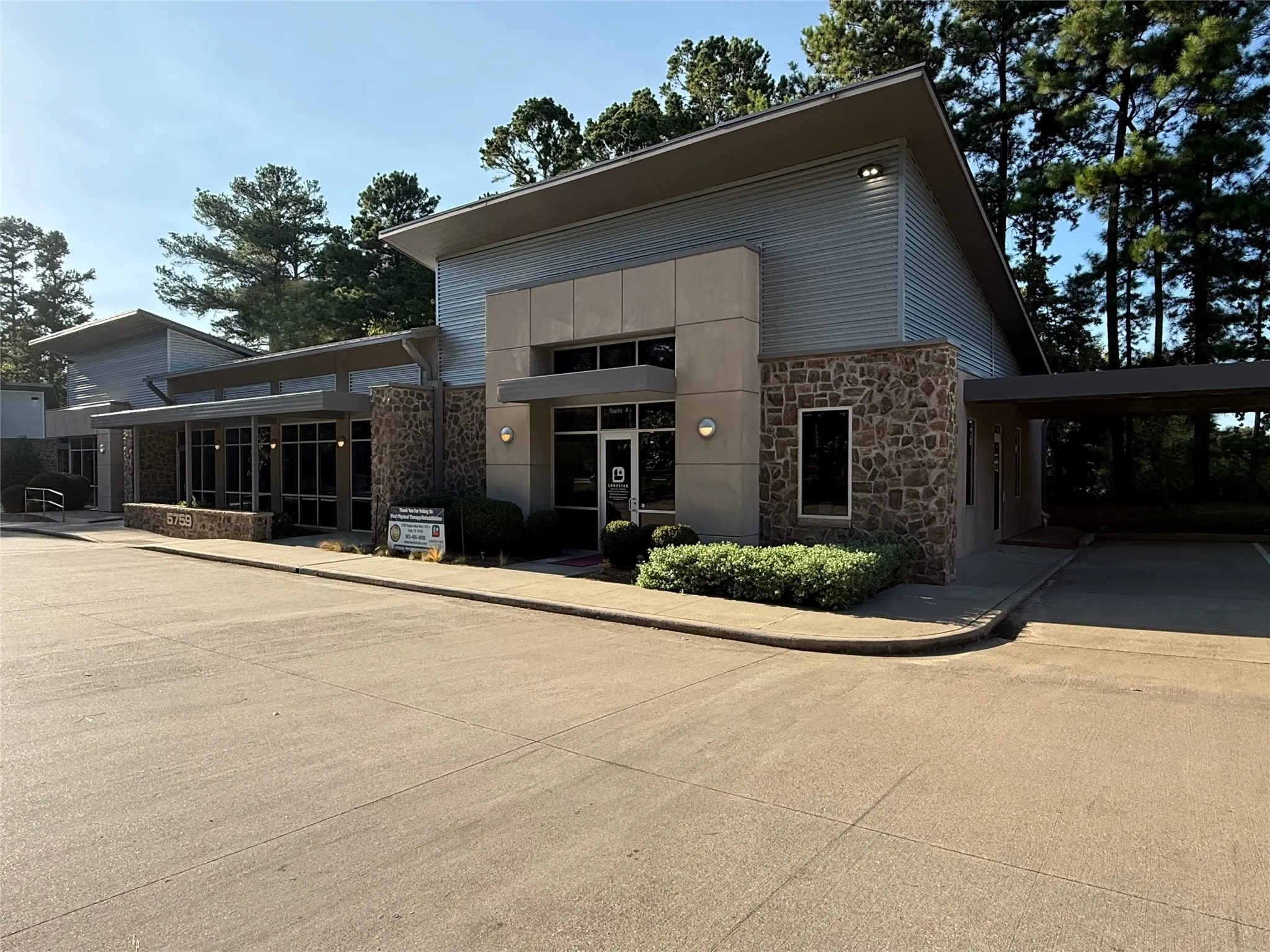 Office For Rent in Smith County , 5759 Eagles Nest Boulevard 4, Tyler, Texas 75703, 0, 0, Garage spaces, 0 Sqft, built in 2014, mls#21394395, Real Estate Agent in Tyler, Homes For Rent in Smith county, Homes For Rent in Tyler, Realtor in Tyler Texas, Real Estate Brokerage Independent Realty Texas, Luminita Cordes Realtor