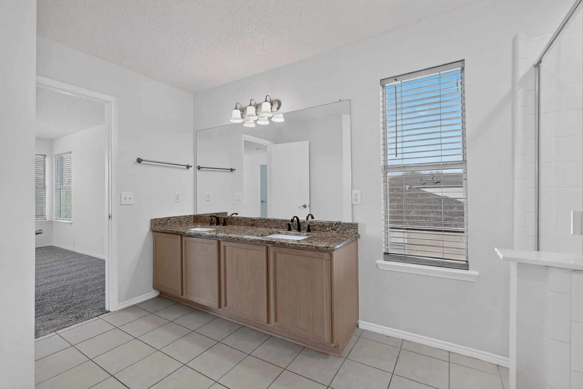 Single Family Residence For Sale in Denton County , 2424 Tailburton Court, Little Elm, Texas 75068, 4 Bedroom, 3 Bathroom, 2 Garage spaces, 2,105 Sqft, built in 2001, mls#21388598, Real Estate Agent in Little Elm, Homes For Sale in Denton county, Homes For Sale in Little Elm, Realtor in Little Elm Texas, Real Estate Brokerage Independent Realty Texas, Luminita Cordes Realtor