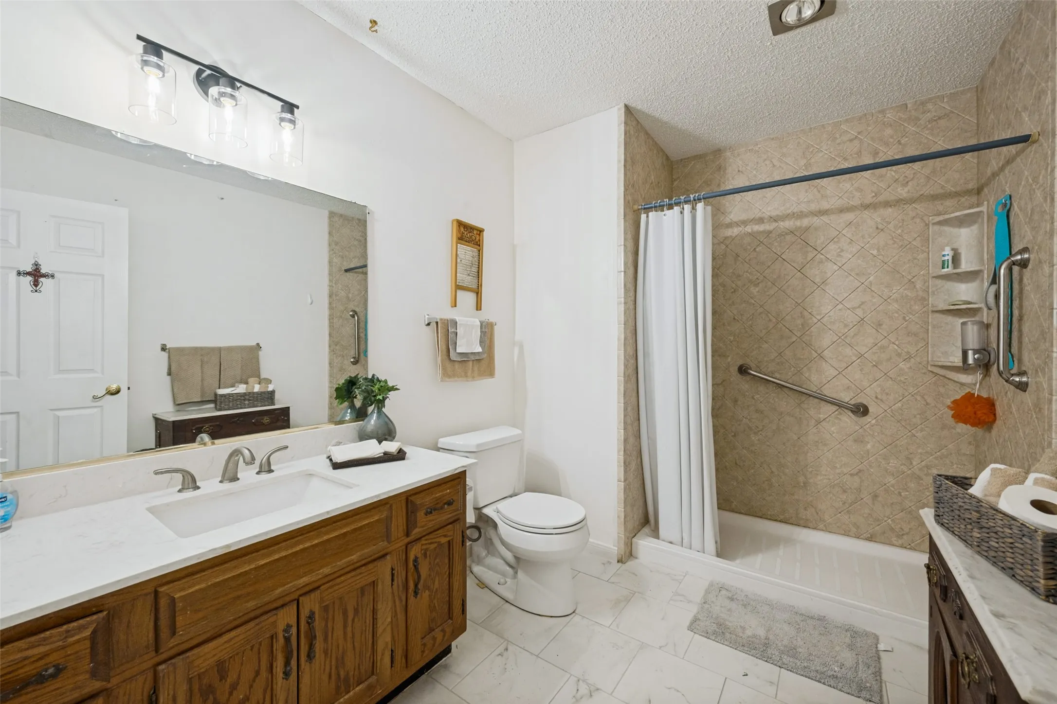 Guest bathroom