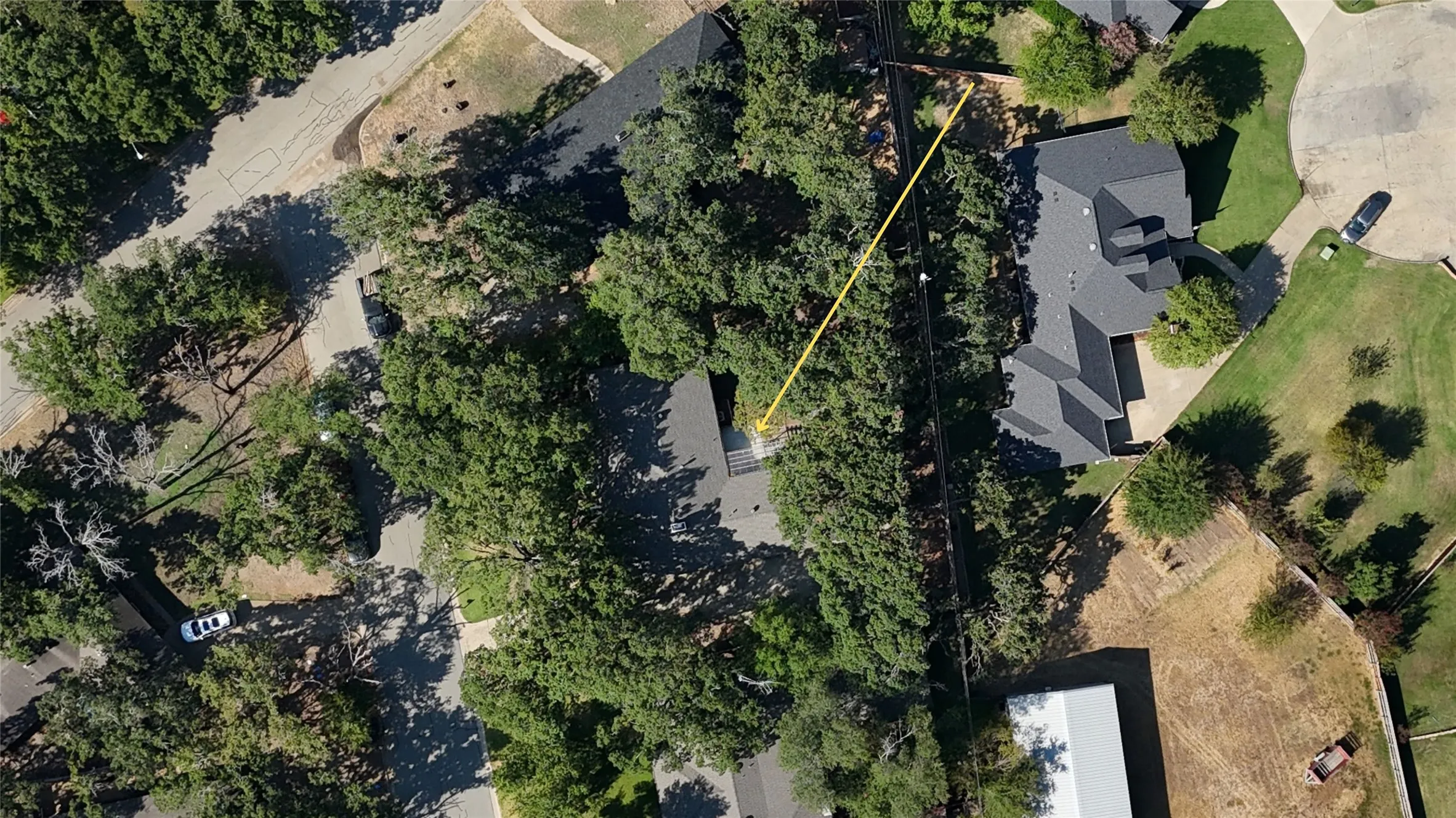 Single Family Residence For Sale in Navarro County , 929 Madison Square, Corsicana, Texas 75110, 3 Bedroom, 2 Bathroom, 3 Garage spaces, 1,983 Sqft, built in 1970, mls#21393900, Real Estate Agent in Corsicana, Homes For Sale in Navarro county, Homes For Sale in Corsicana, Realtor in Corsicana Texas, Real Estate Brokerage Independent Realty Texas, Luminita Cordes Realtor