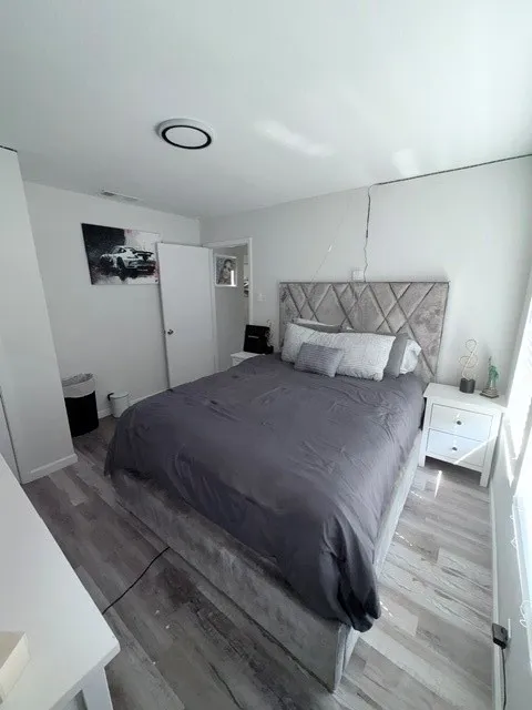 Single Family Residence For Sale in Denton County , 701 Sweetbriar, Lewisville, Texas 75067, 4 Bedroom, 2 Bathroom, Garage spaces, 1,499 Sqft, built in 1970, mls#21394437, Real Estate Agent in Lewisville, Homes For Sale in Denton county, Homes For Sale in Lewisville, Realtor in Lewisville Texas, Real Estate Brokerage Independent Realty Texas, Luminita Cordes Realtor
